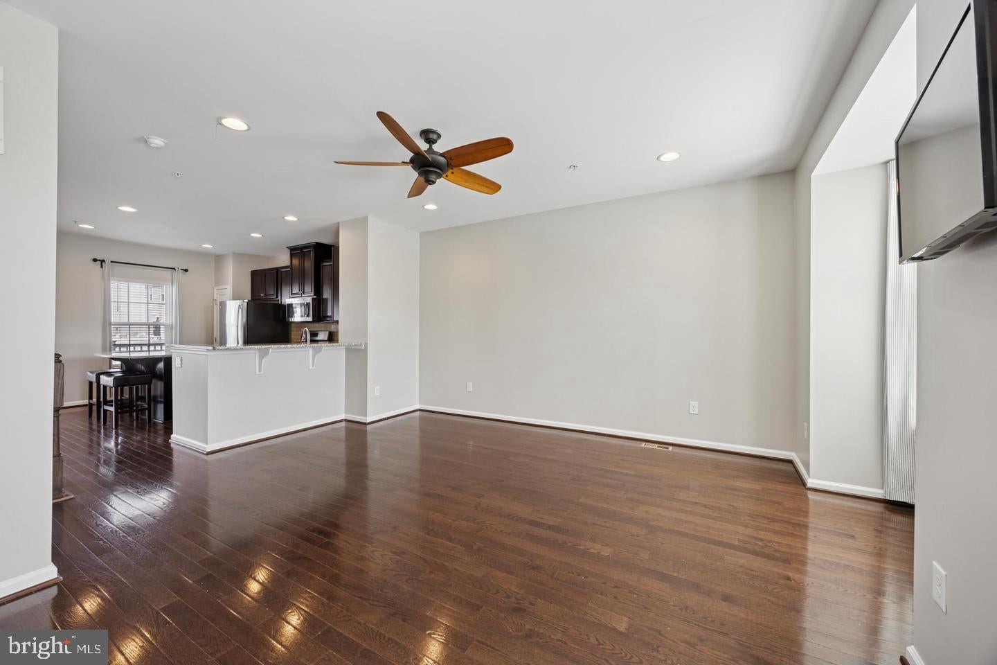 641 WASHINGTON SQUARE