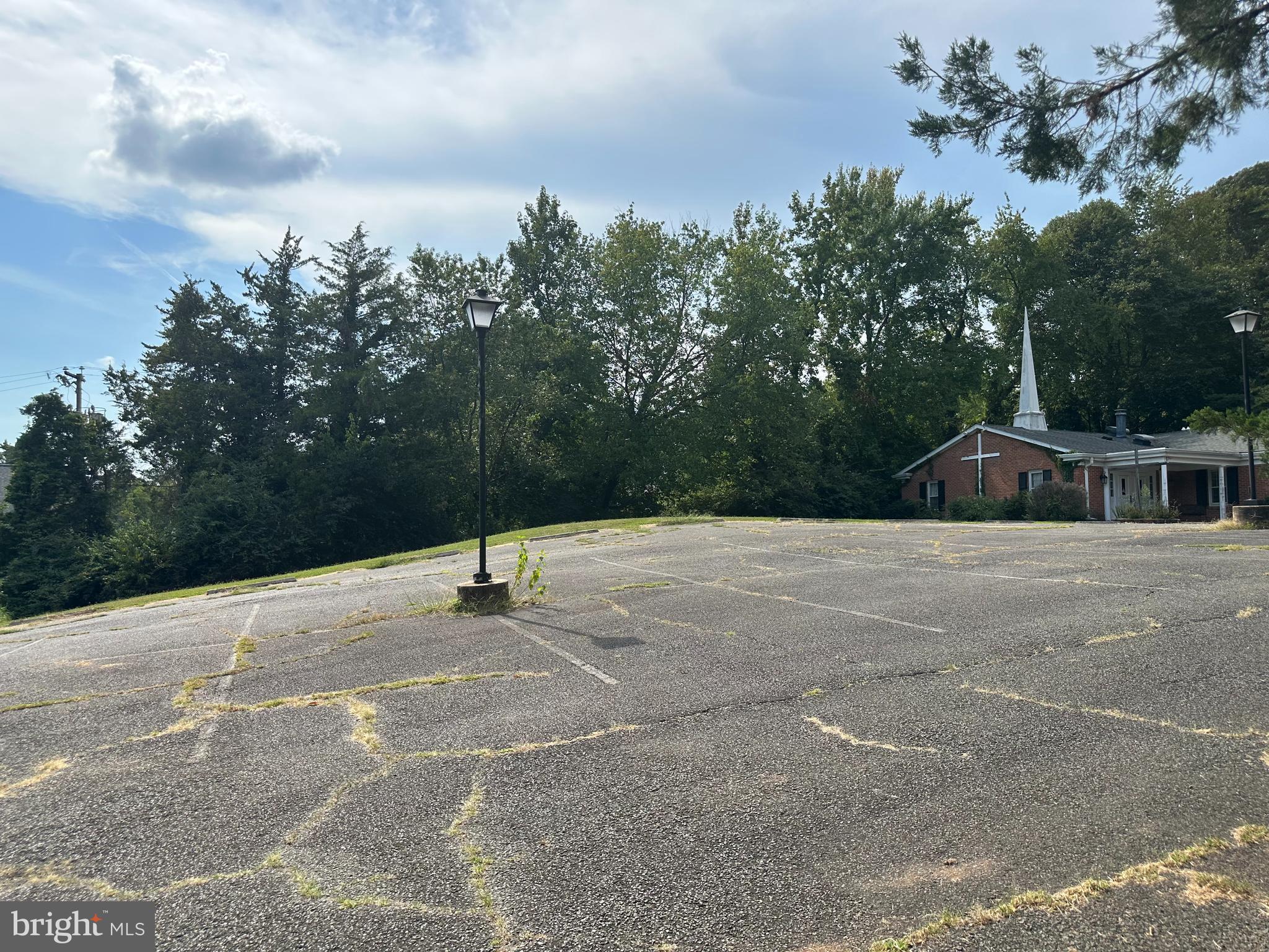 HAPPY VALLEY - Residential