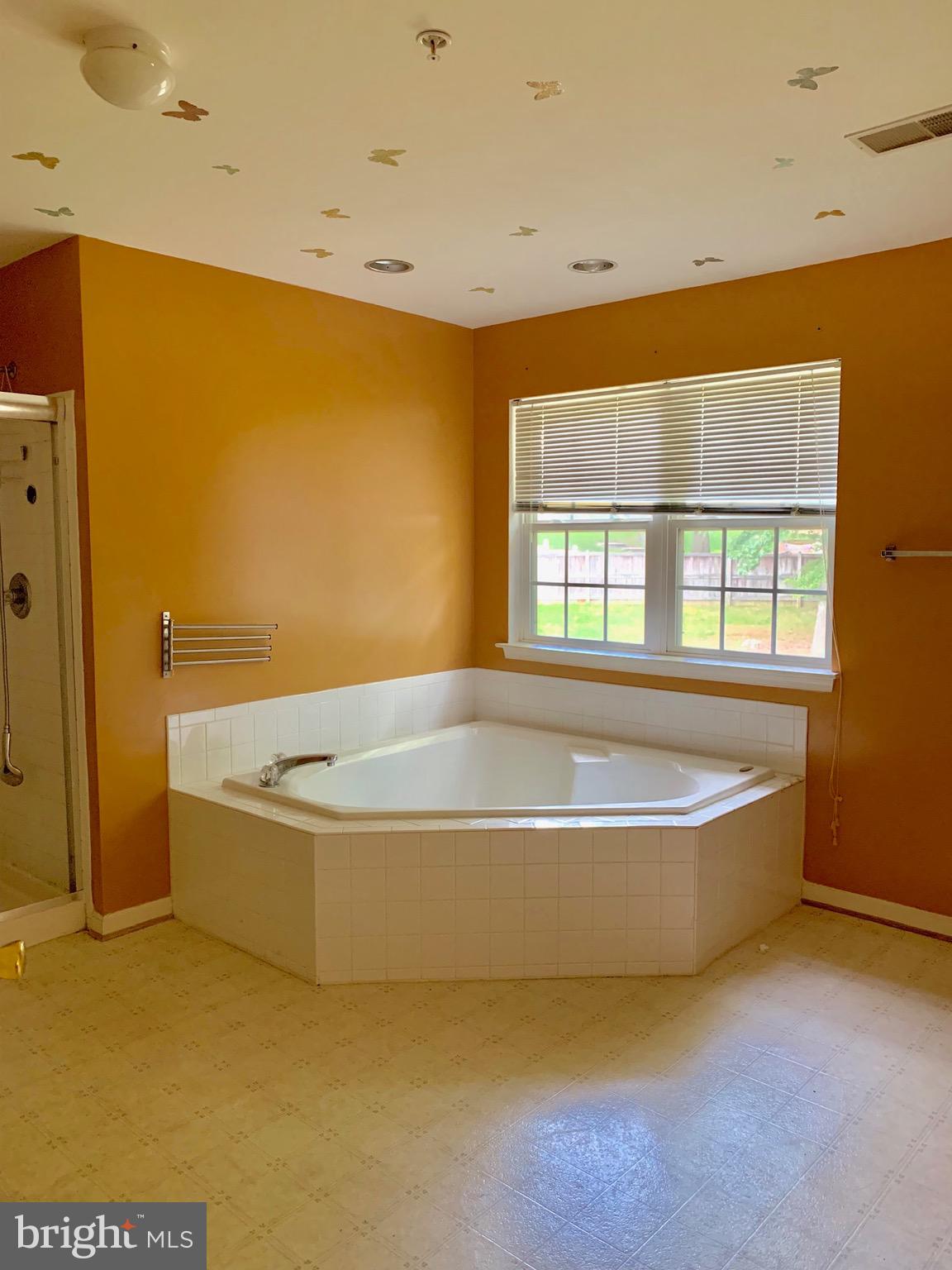 SIMMONS ACRES-ADDN - Residential