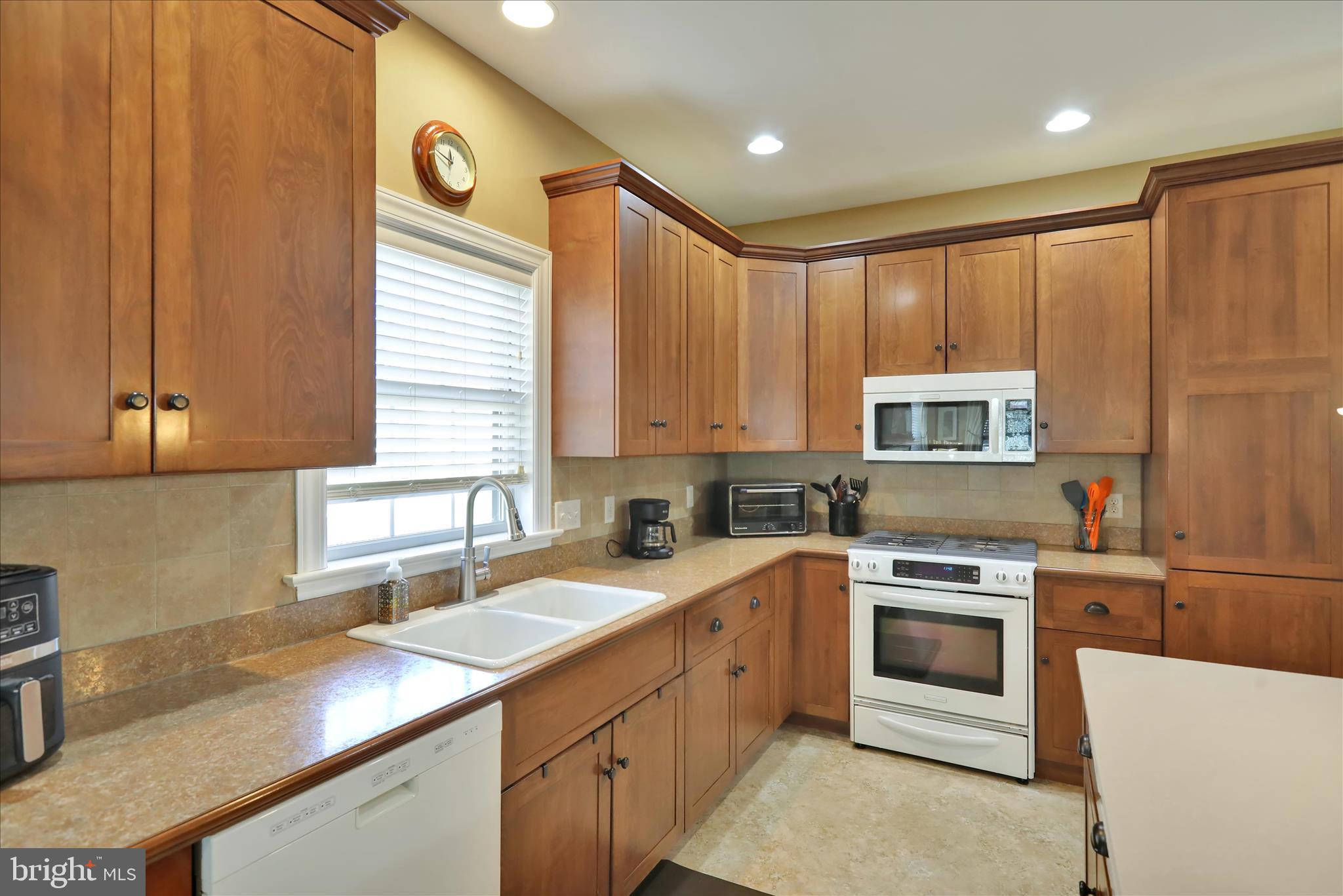 SHEAFFER RIDGE - Residential