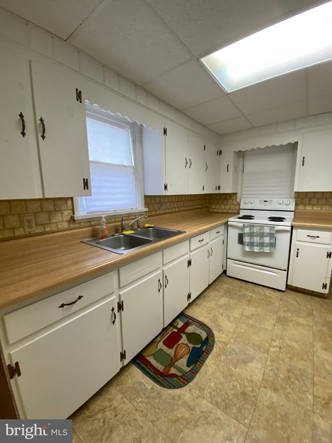 1 LIMEKILN ROAD