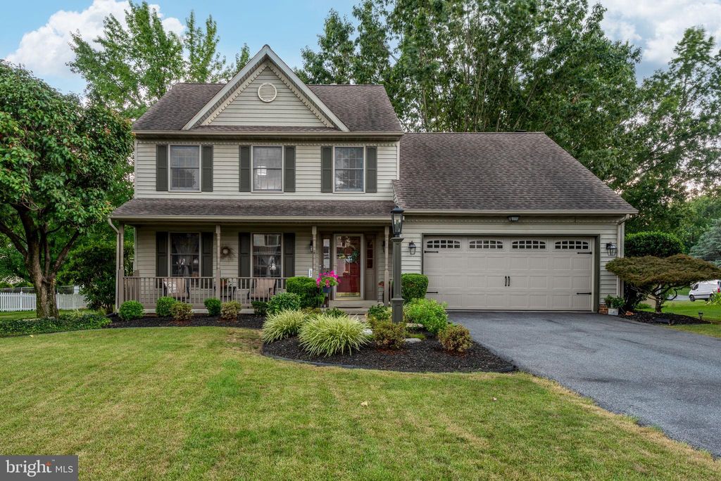 Photo of 2022 Walfield Drive, LANCASTER, PA 17601 (MLS # PALA2074696)