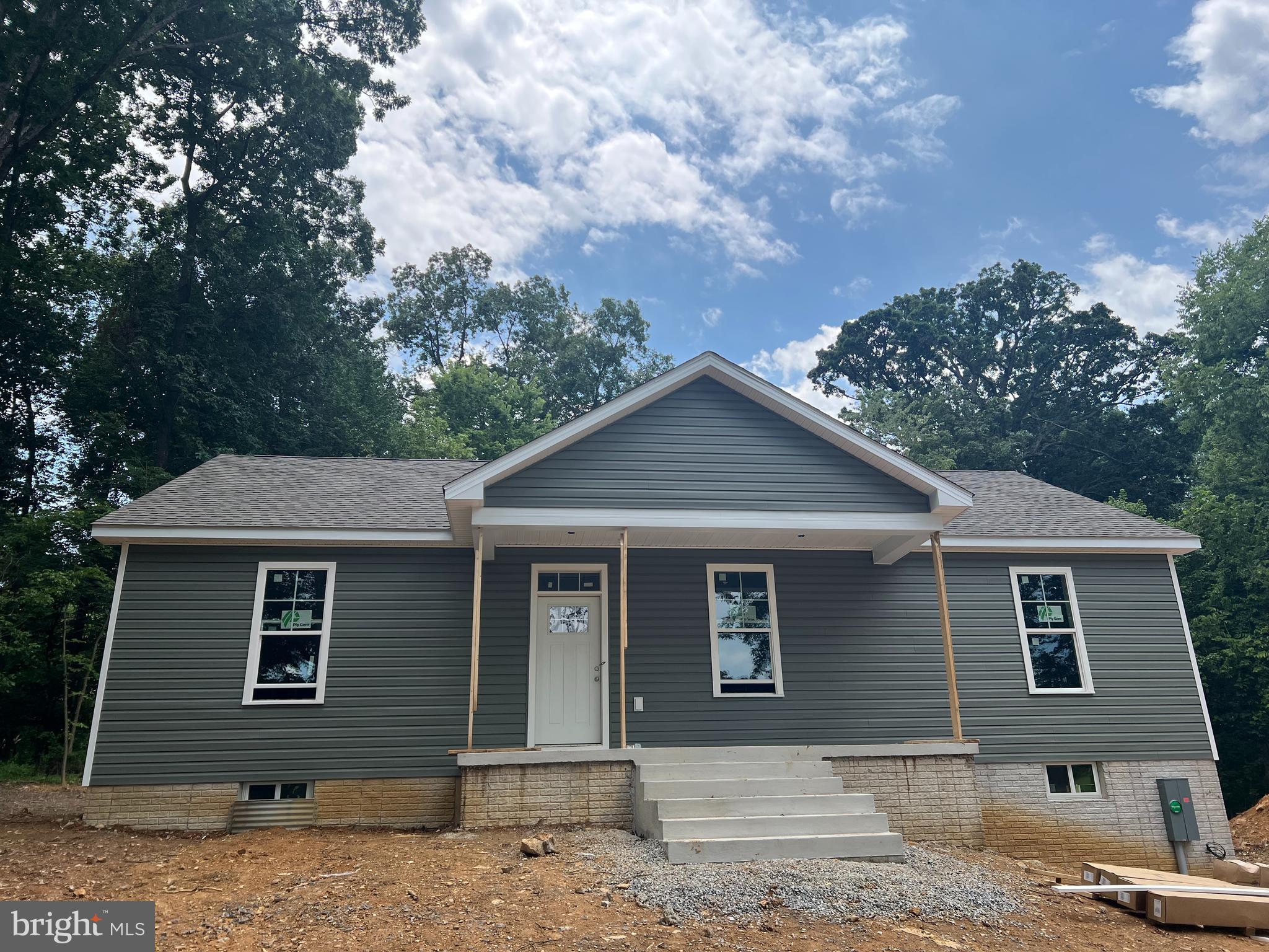 1350 WHITMER ROAD