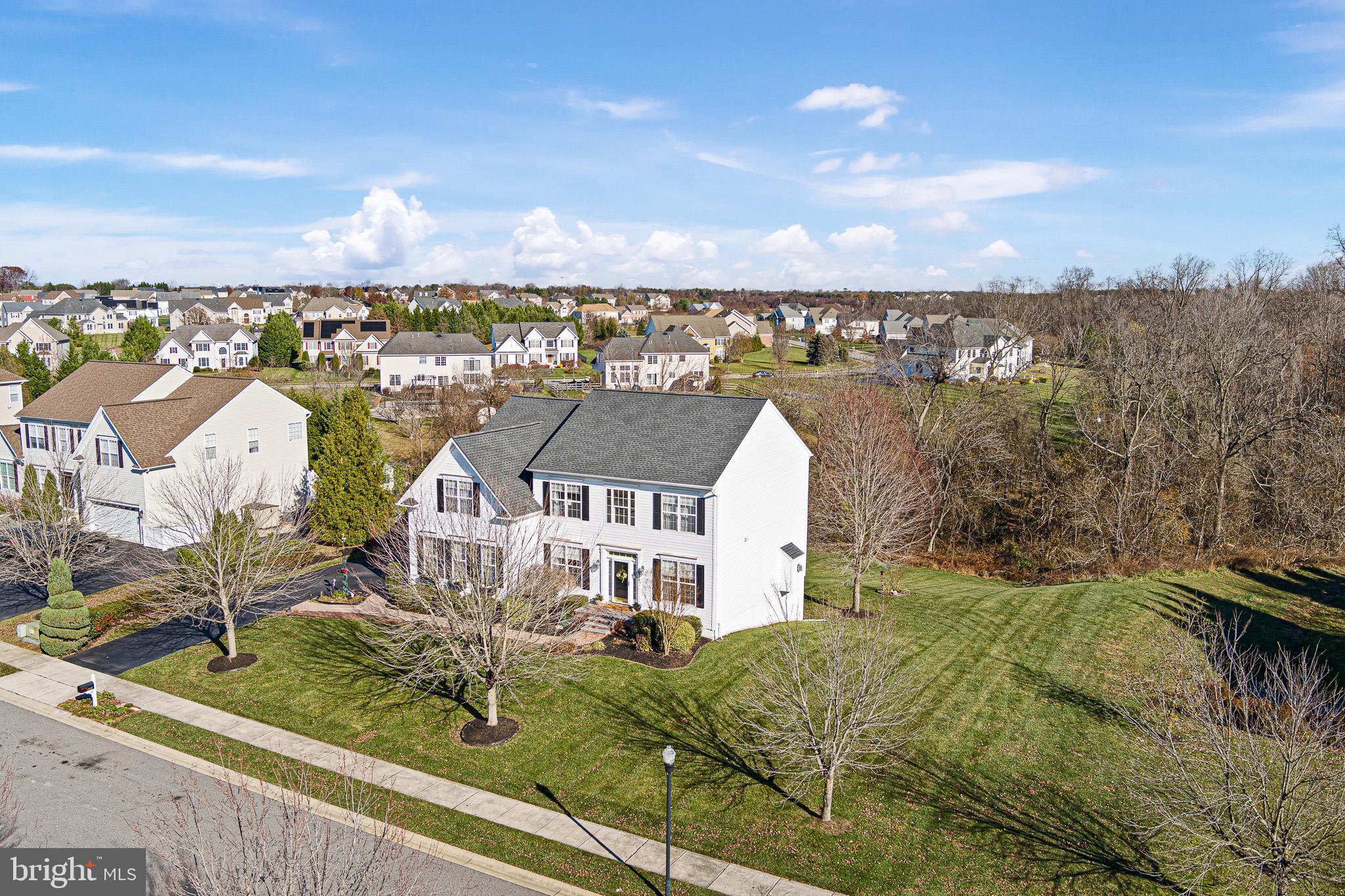 SHANNON COVE - Residential