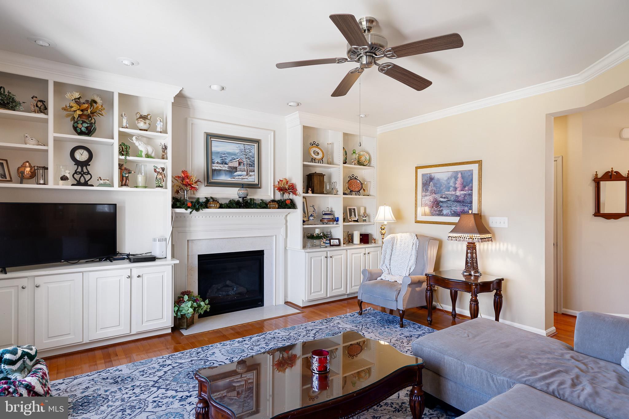 SHANNON COVE - Residential