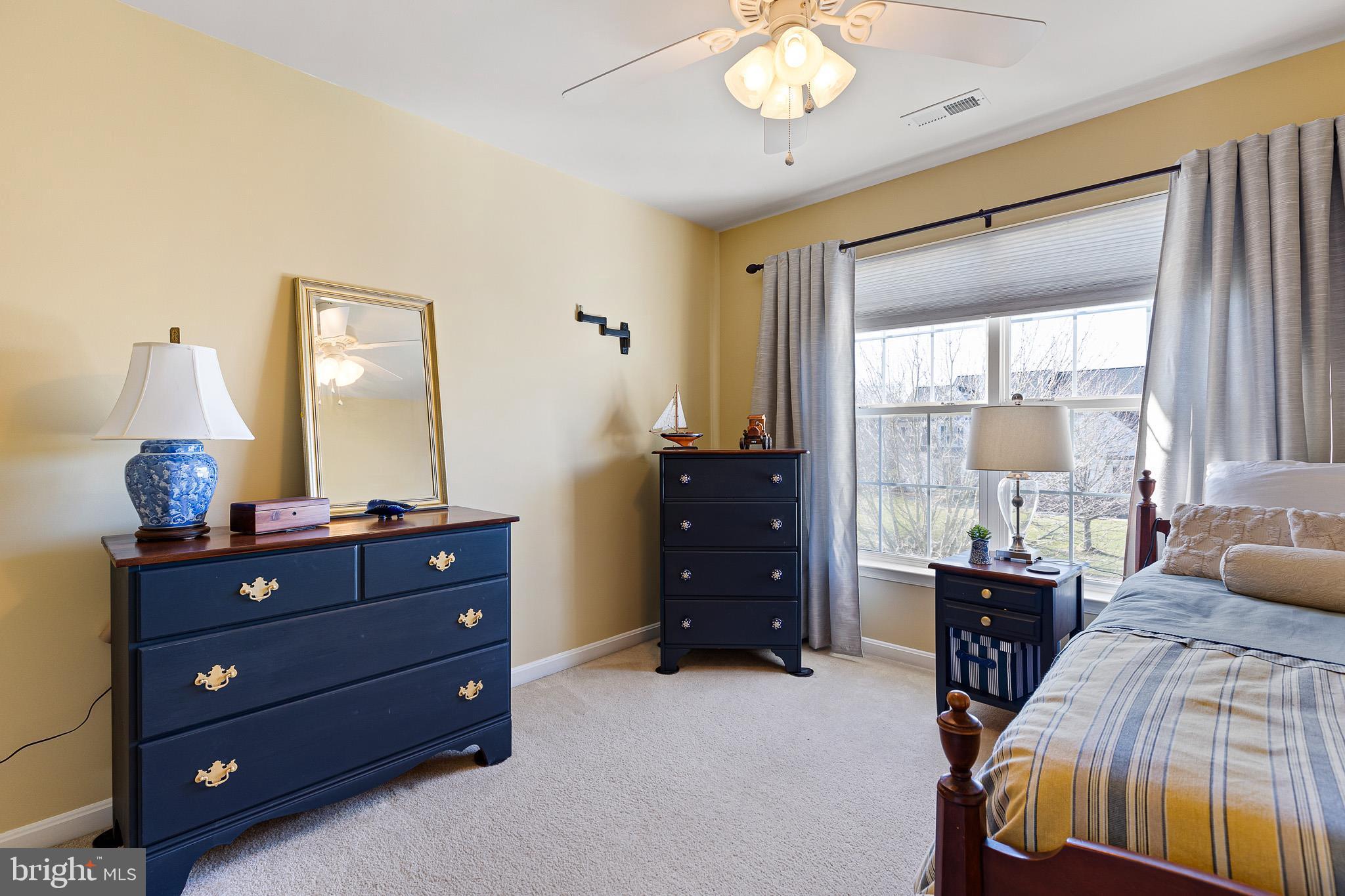 SHANNON COVE - Residential