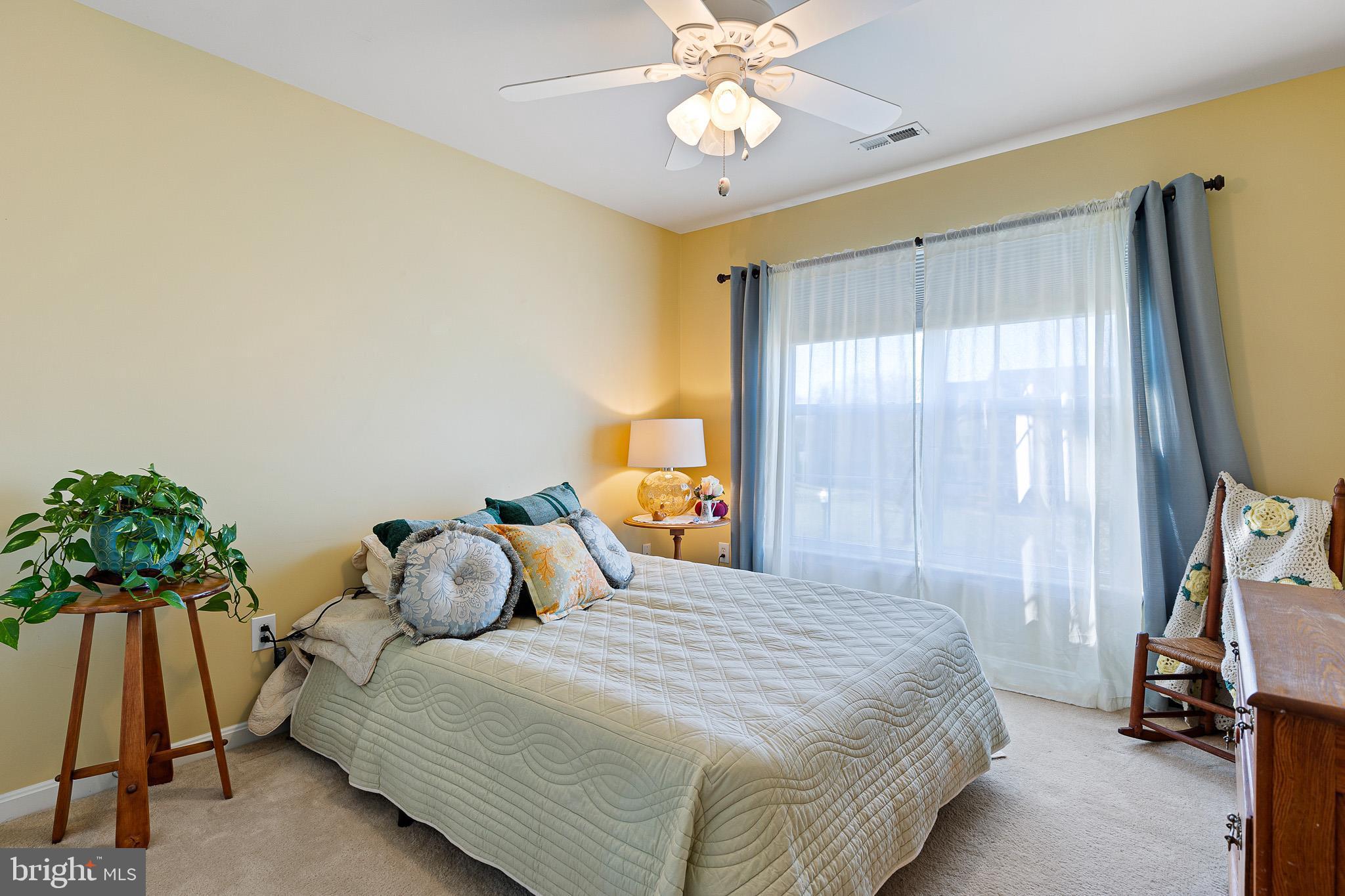 SHANNON COVE - Residential