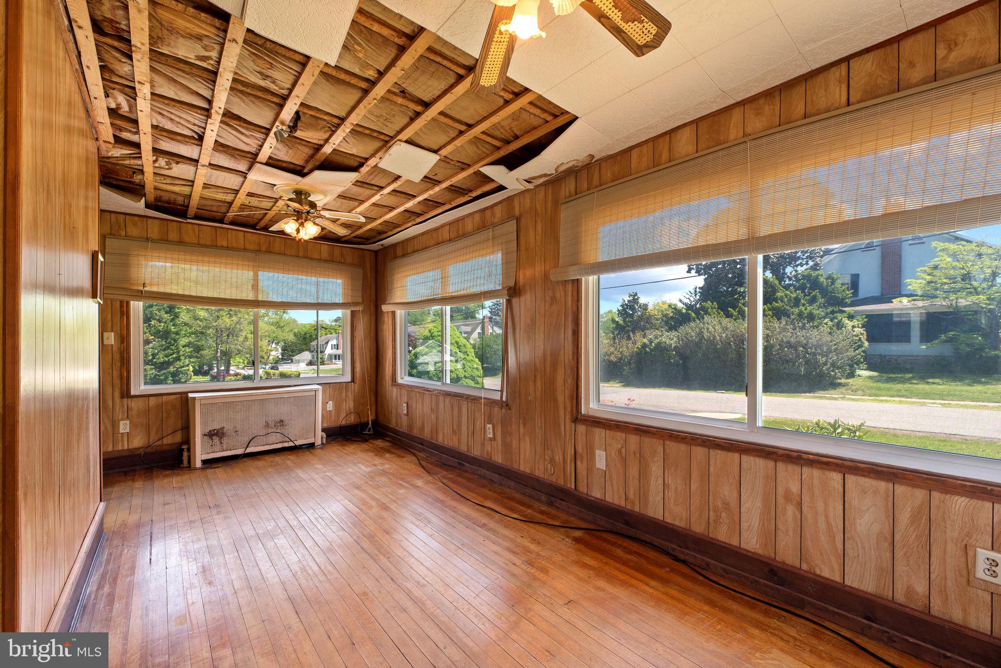 OAK FOREST - Residential