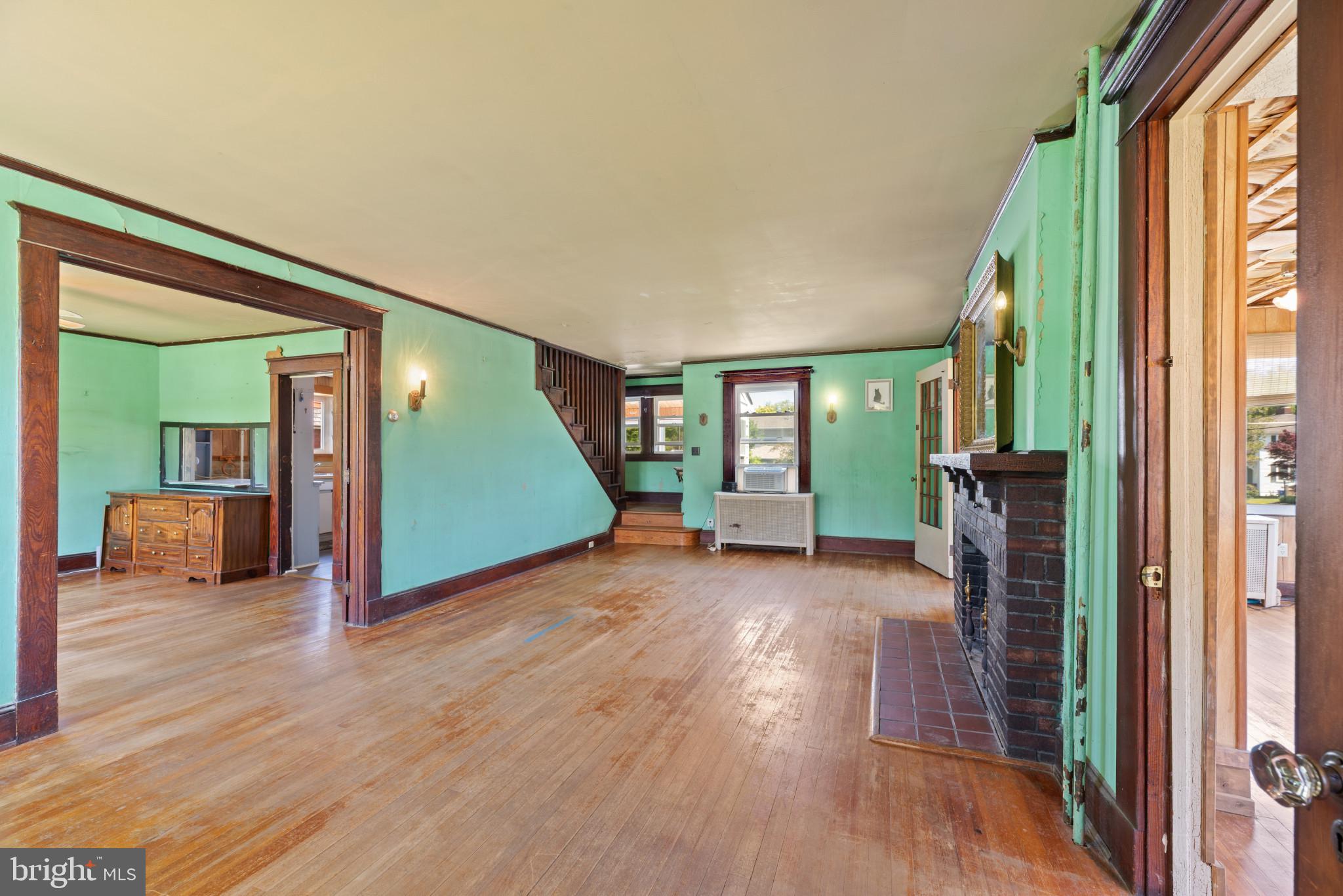 OAK FOREST - Residential