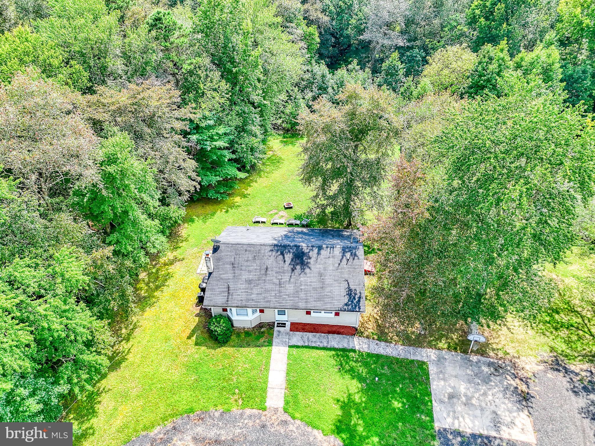 410 LAKEHURST ROAD