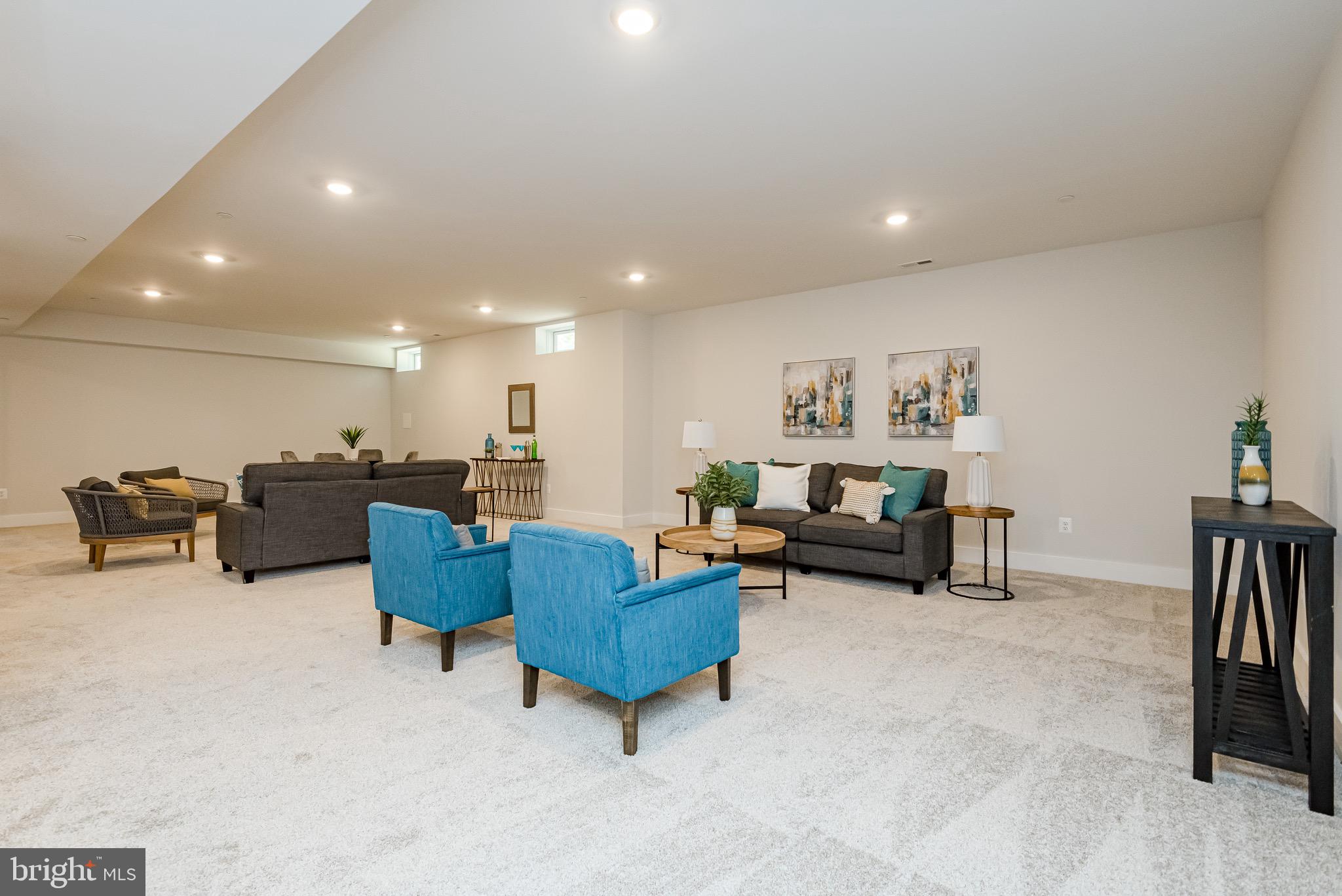 HOMESTEAD ON THE SEVERN - Residential