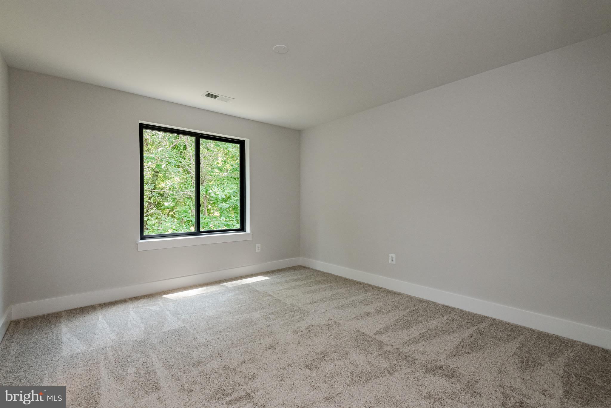 HOMESTEAD ON THE SEVERN - Residential