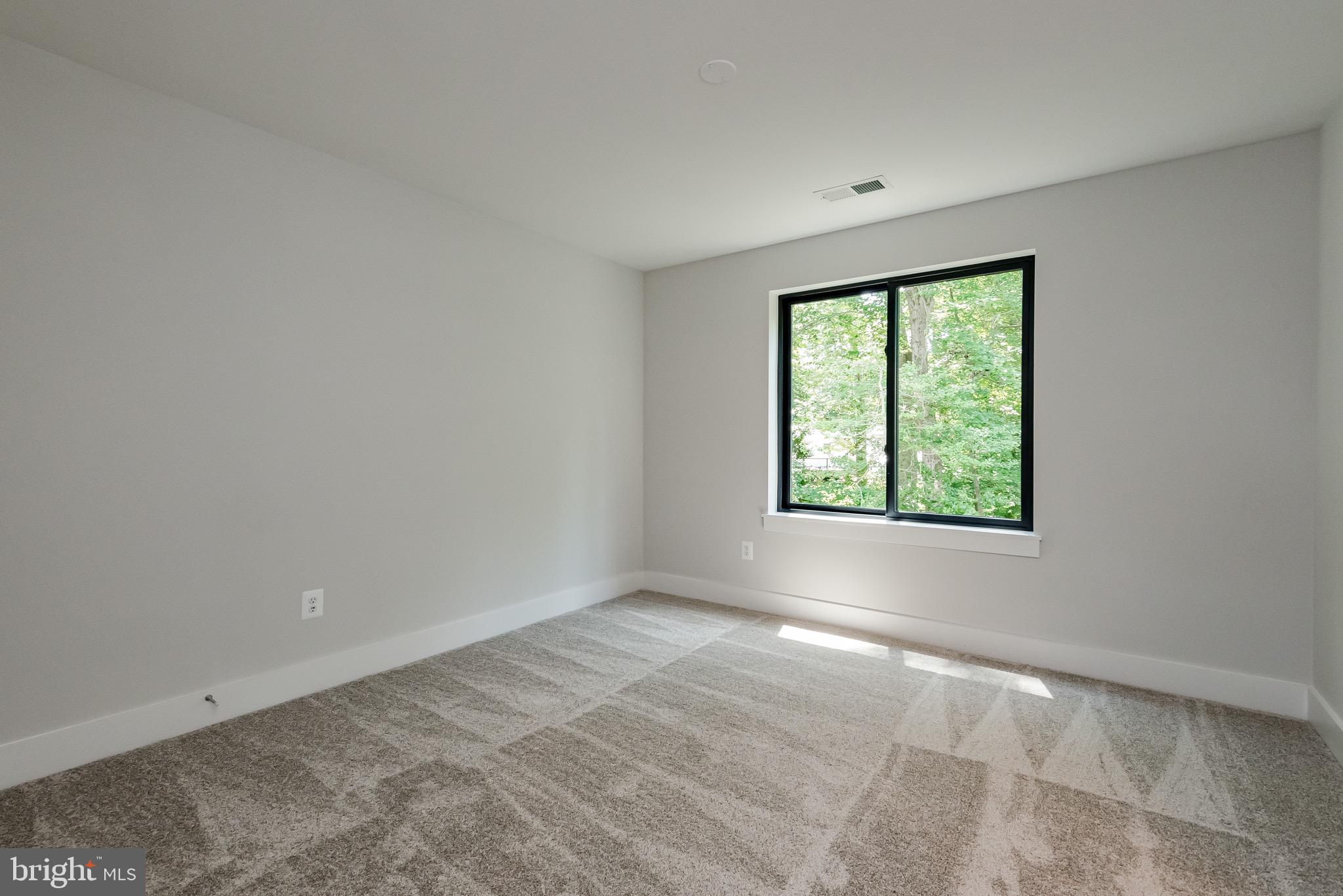 HOMESTEAD ON THE SEVERN - Residential