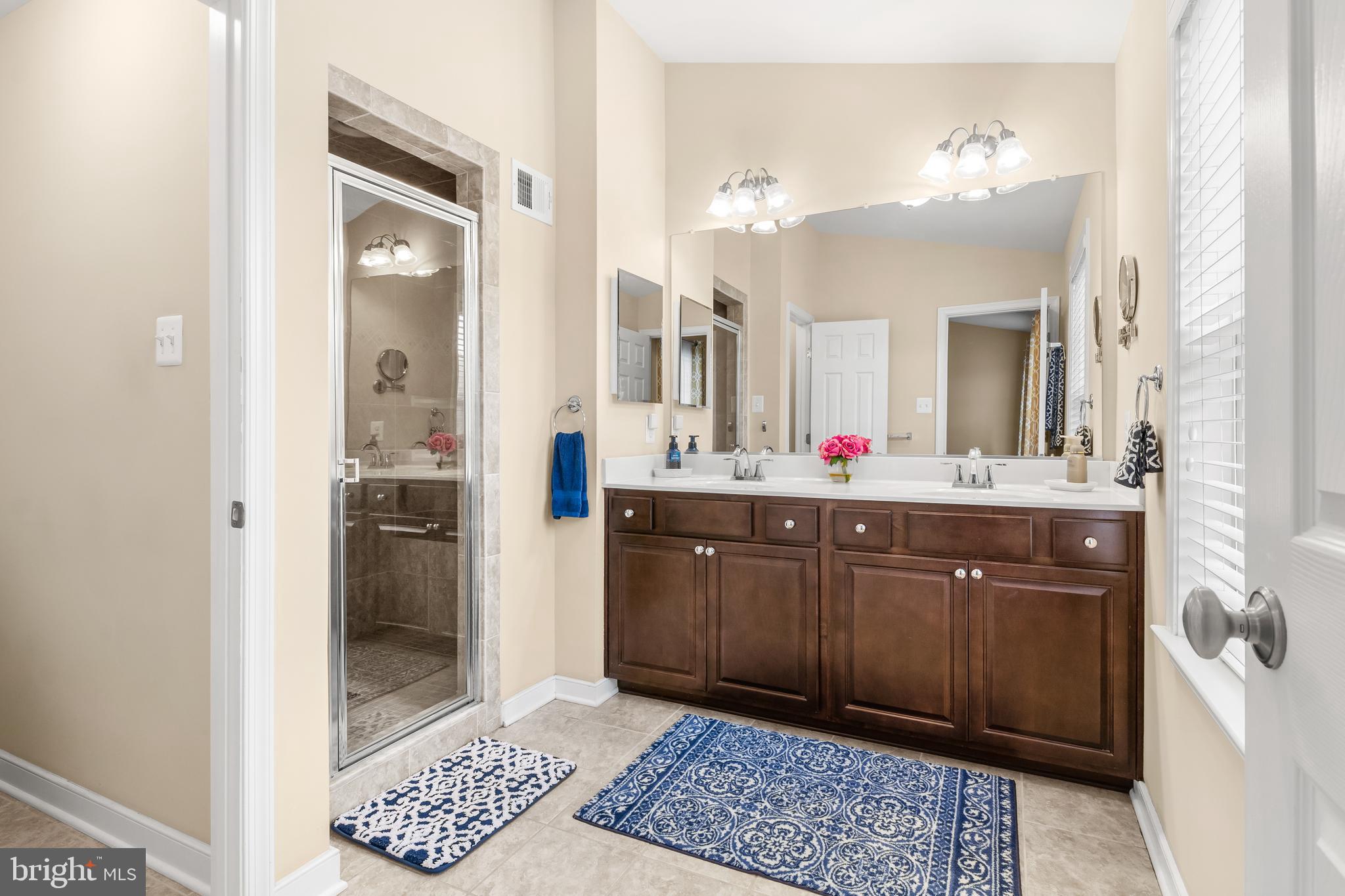 HUNT VALLEY OVERLOOK - Residential