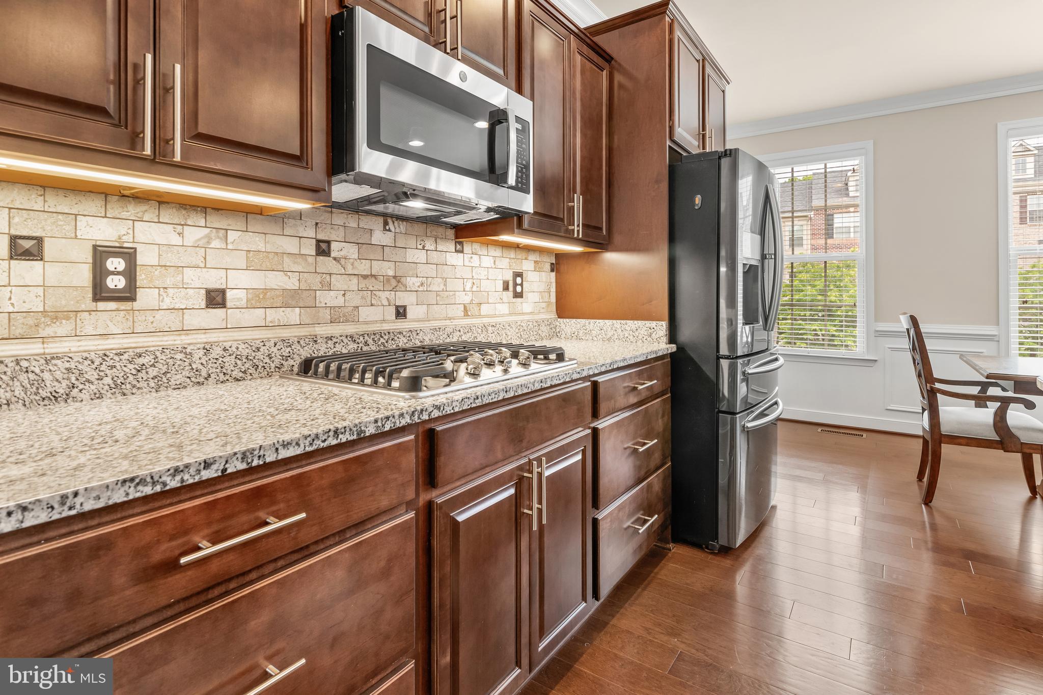 HUNT VALLEY OVERLOOK - Residential