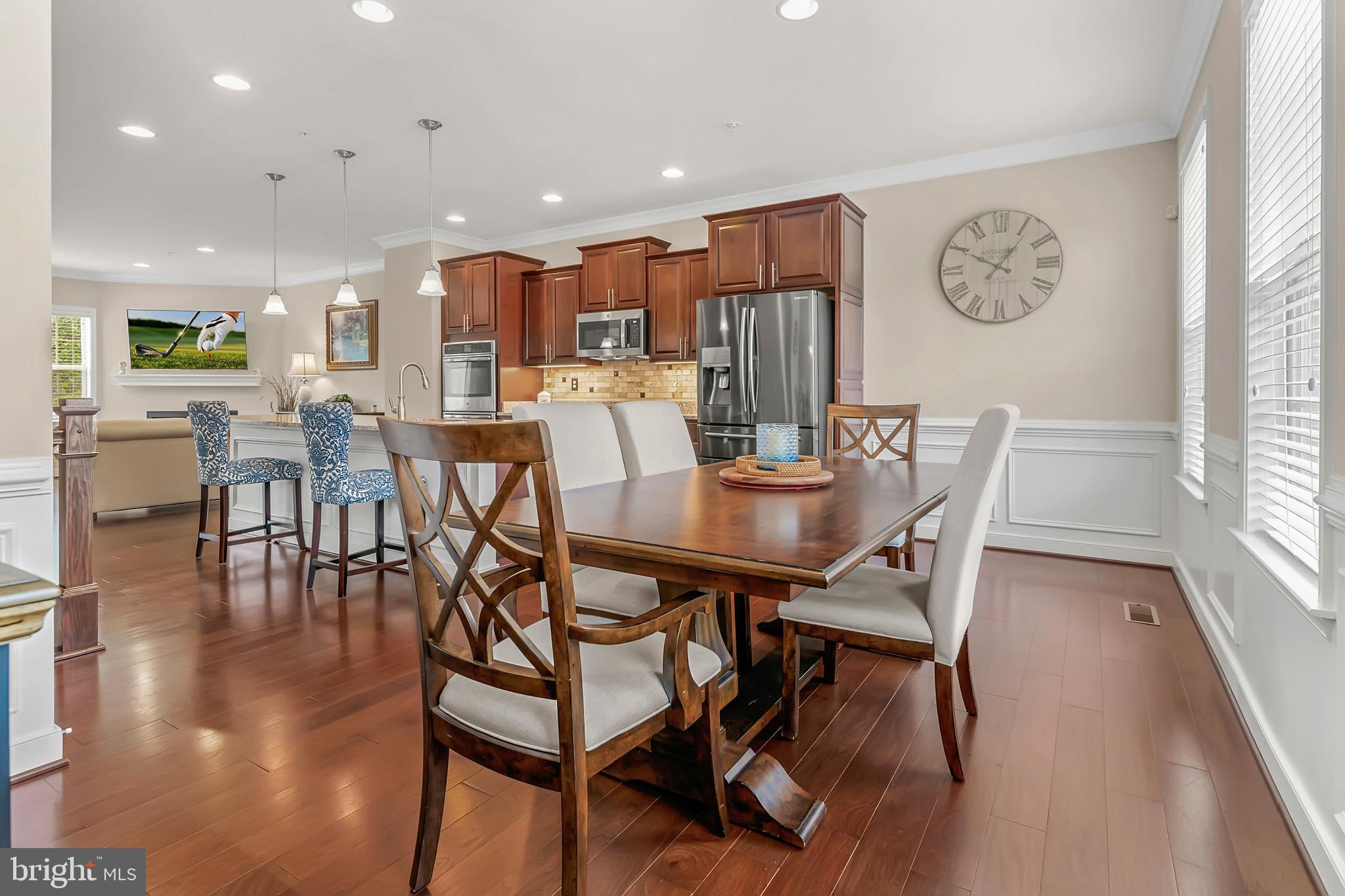 HUNT VALLEY OVERLOOK - Residential