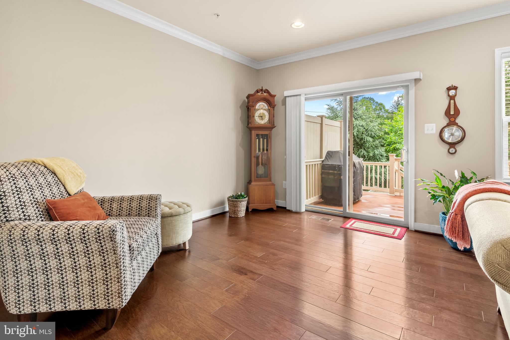 HUNT VALLEY OVERLOOK - Residential