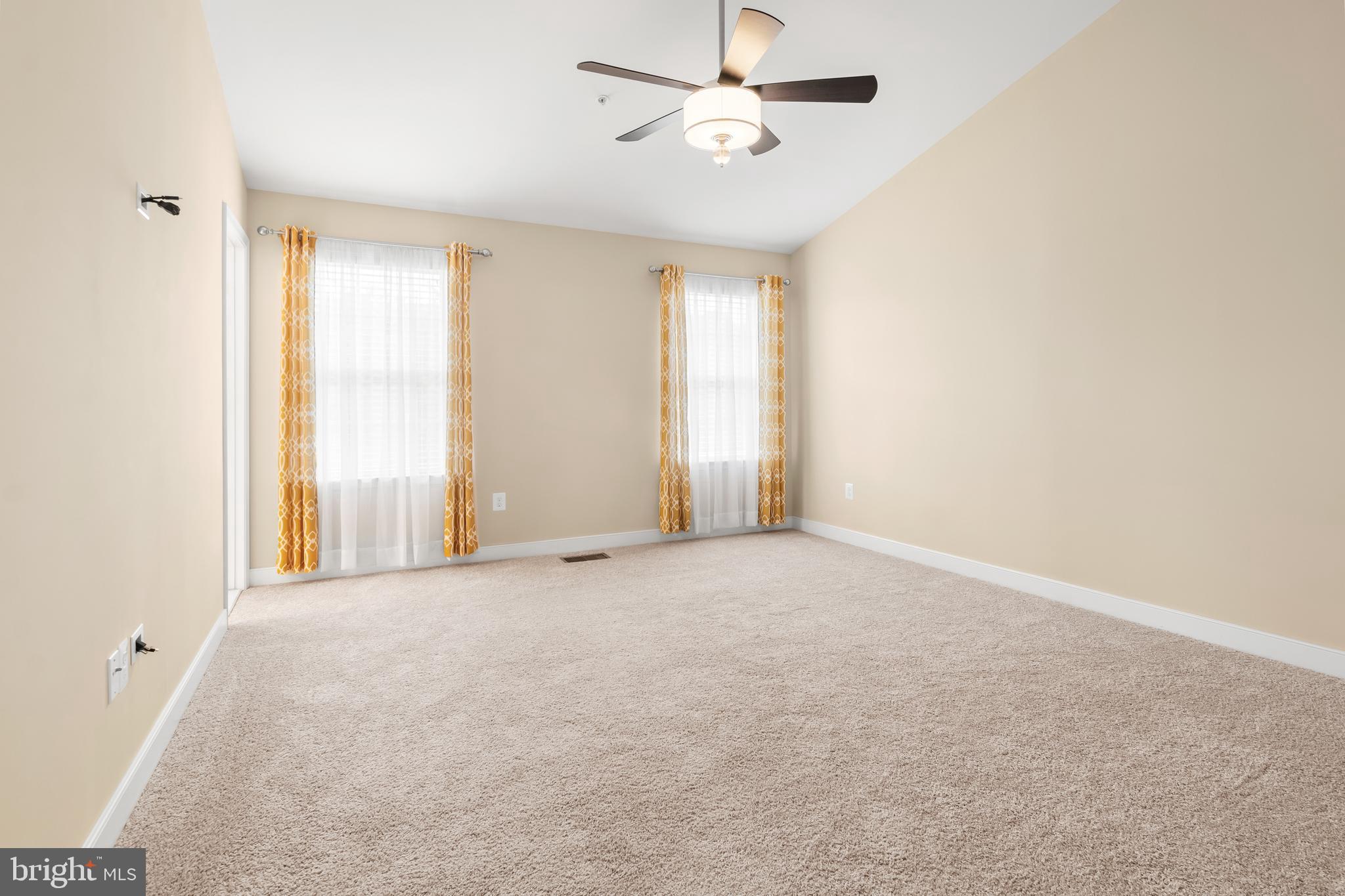 HUNT VALLEY OVERLOOK - Residential