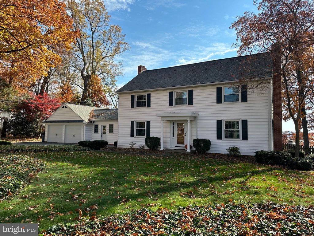 Photo of 972 Groff Avenue, Elizabethtown, PA 17022 (MLS # PALA2043386)