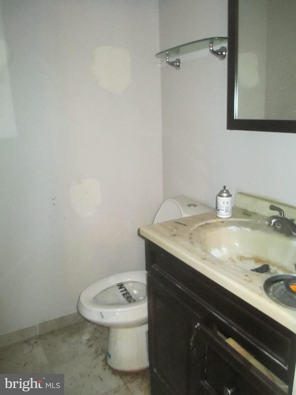 HANSON OAKS - Residential