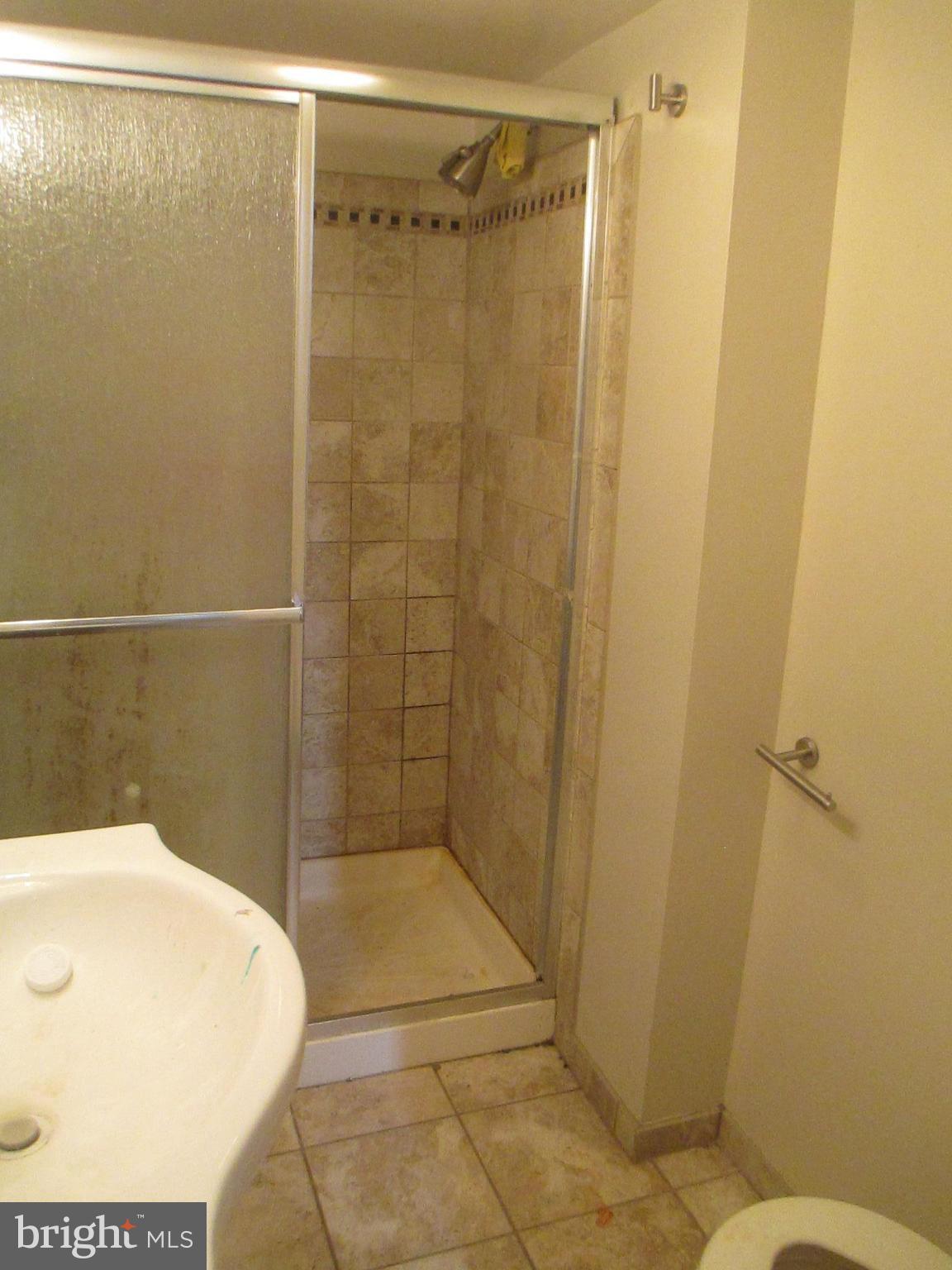 HANSON OAKS - Residential