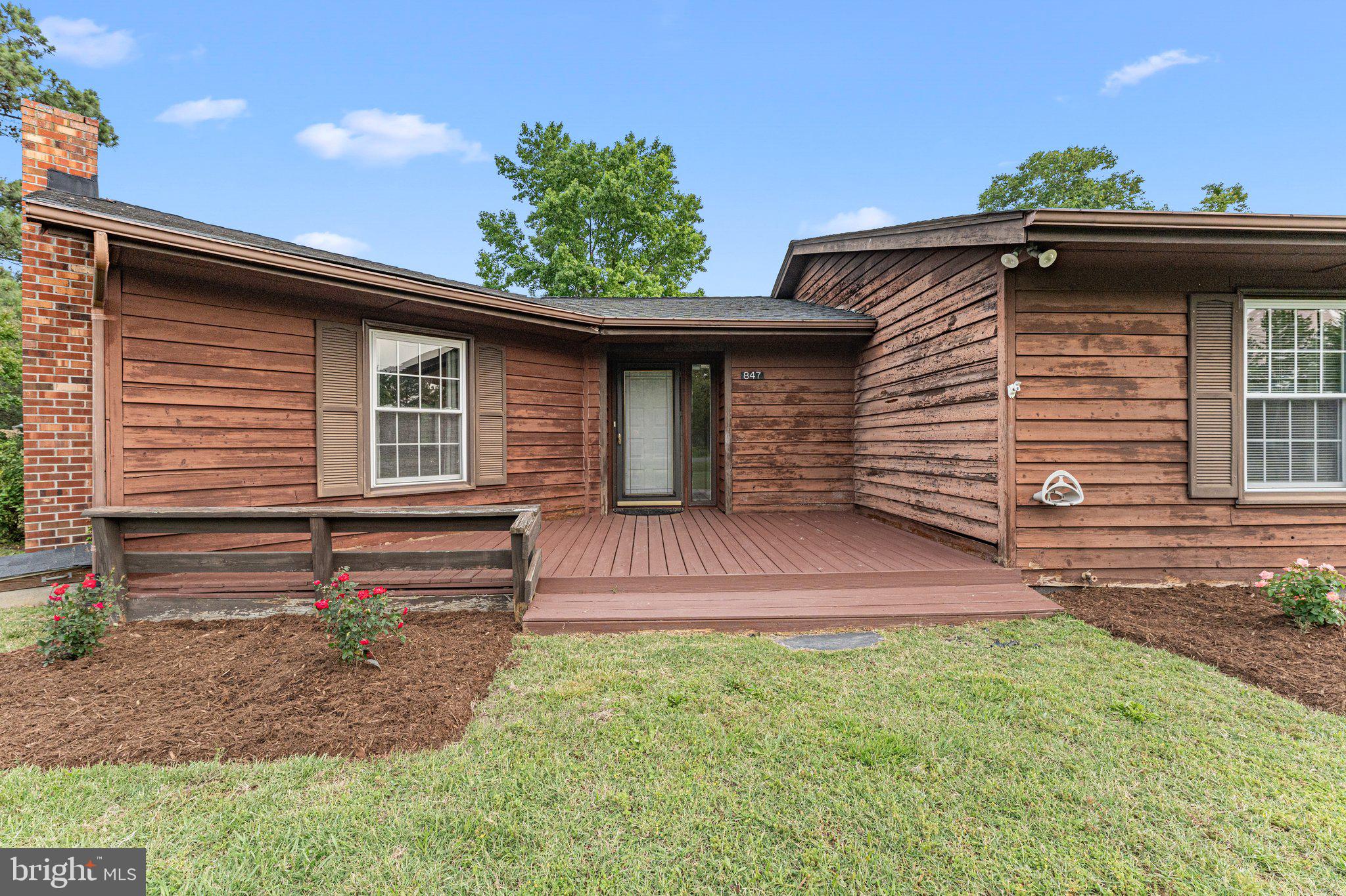 847 GLEBE HARBOR DRIVE