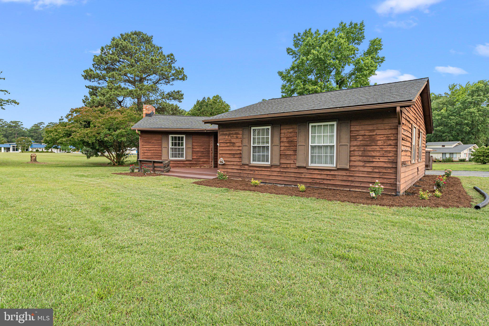847 GLEBE HARBOR DRIVE