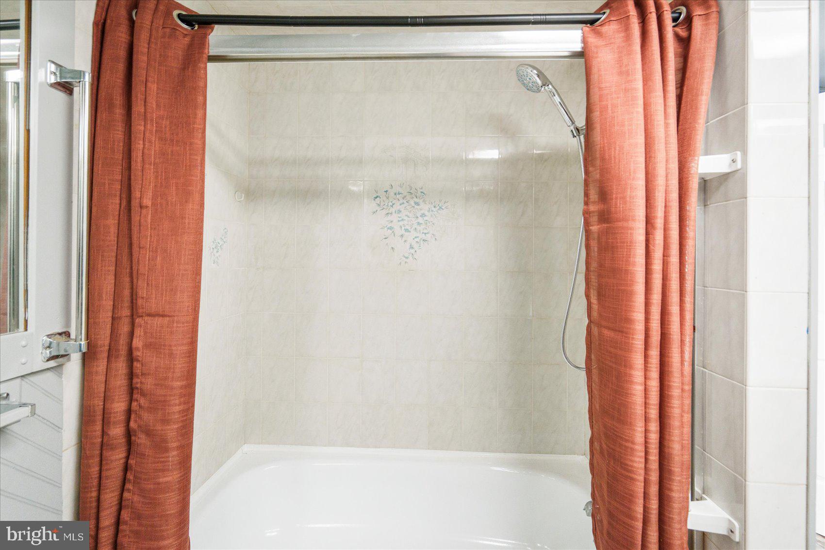 BROOKLYN PARK - Residential