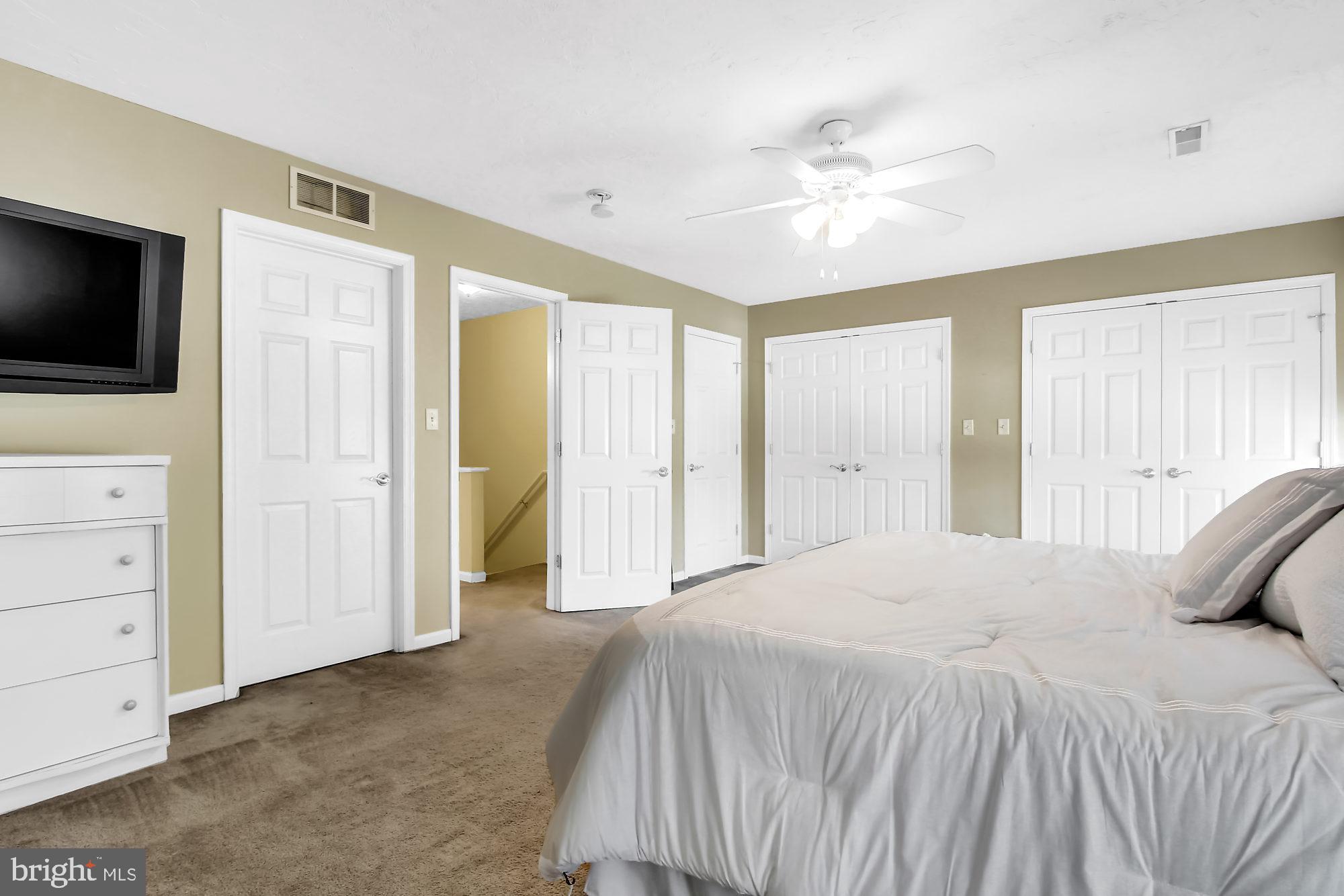 BOULEVARD COMMONS - Residential