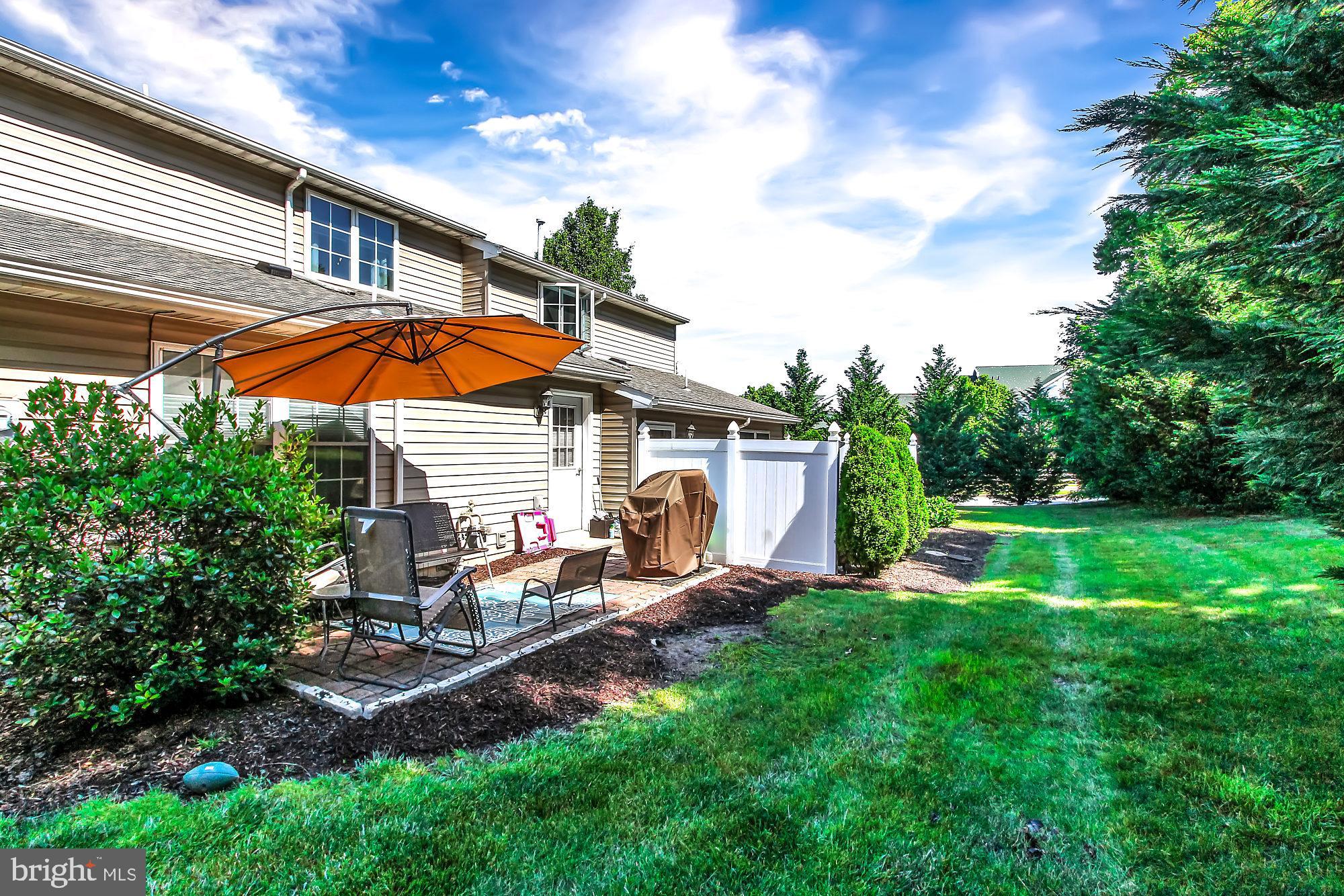 BOULEVARD COMMONS - Residential