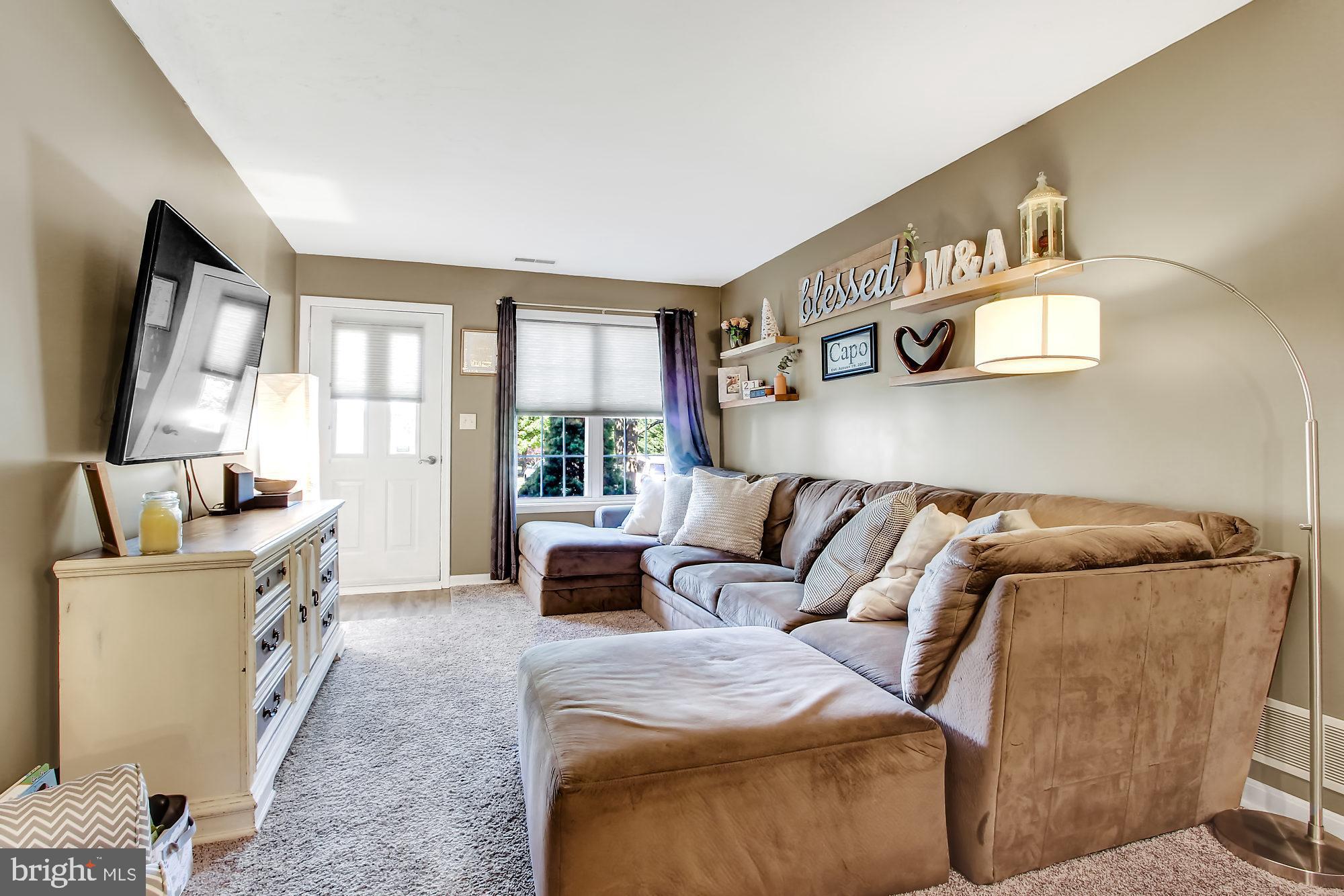 BOULEVARD COMMONS - Residential