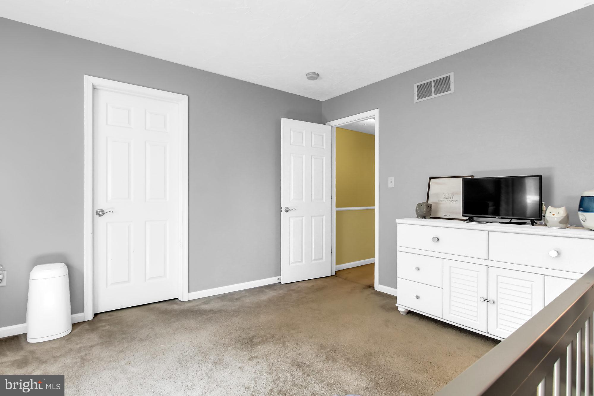 BOULEVARD COMMONS - Residential