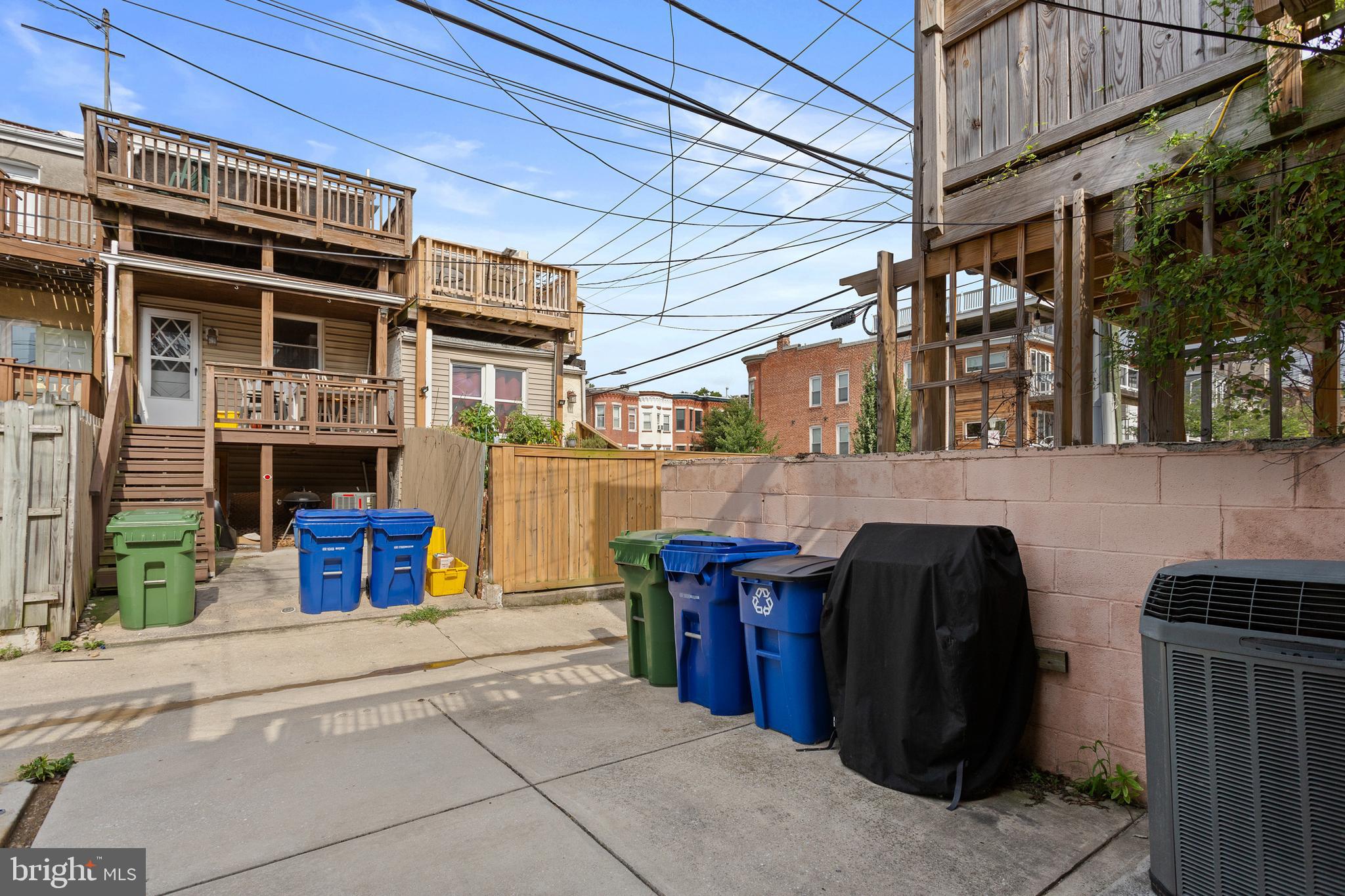 RIVERSIDE - Residential