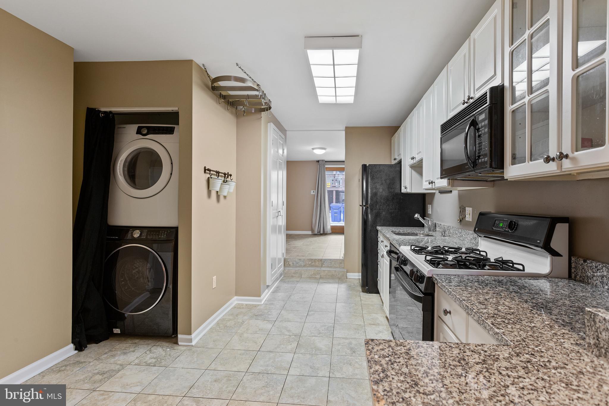 RIVERSIDE - Residential