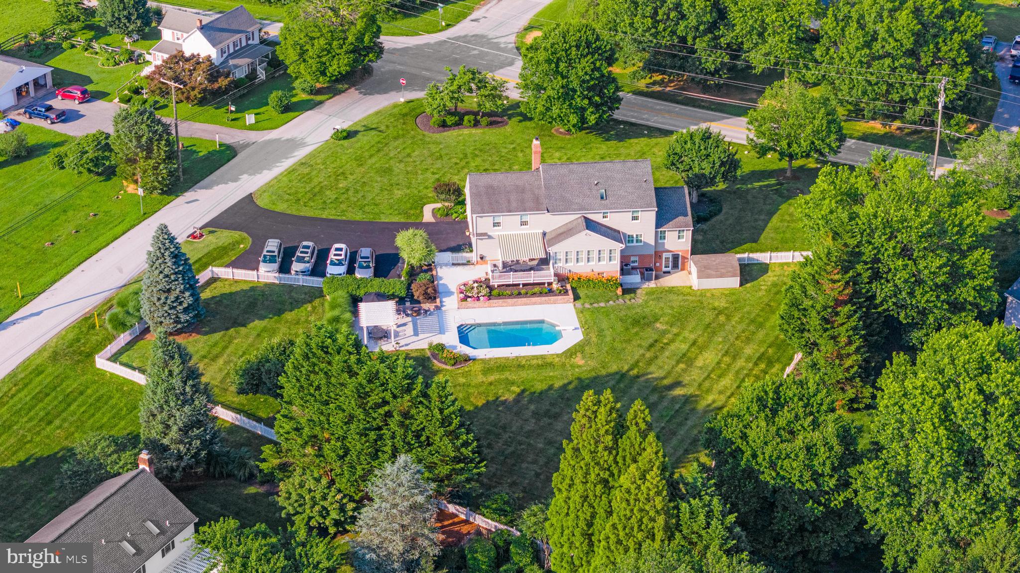 STANSBURY MANOR - Residential