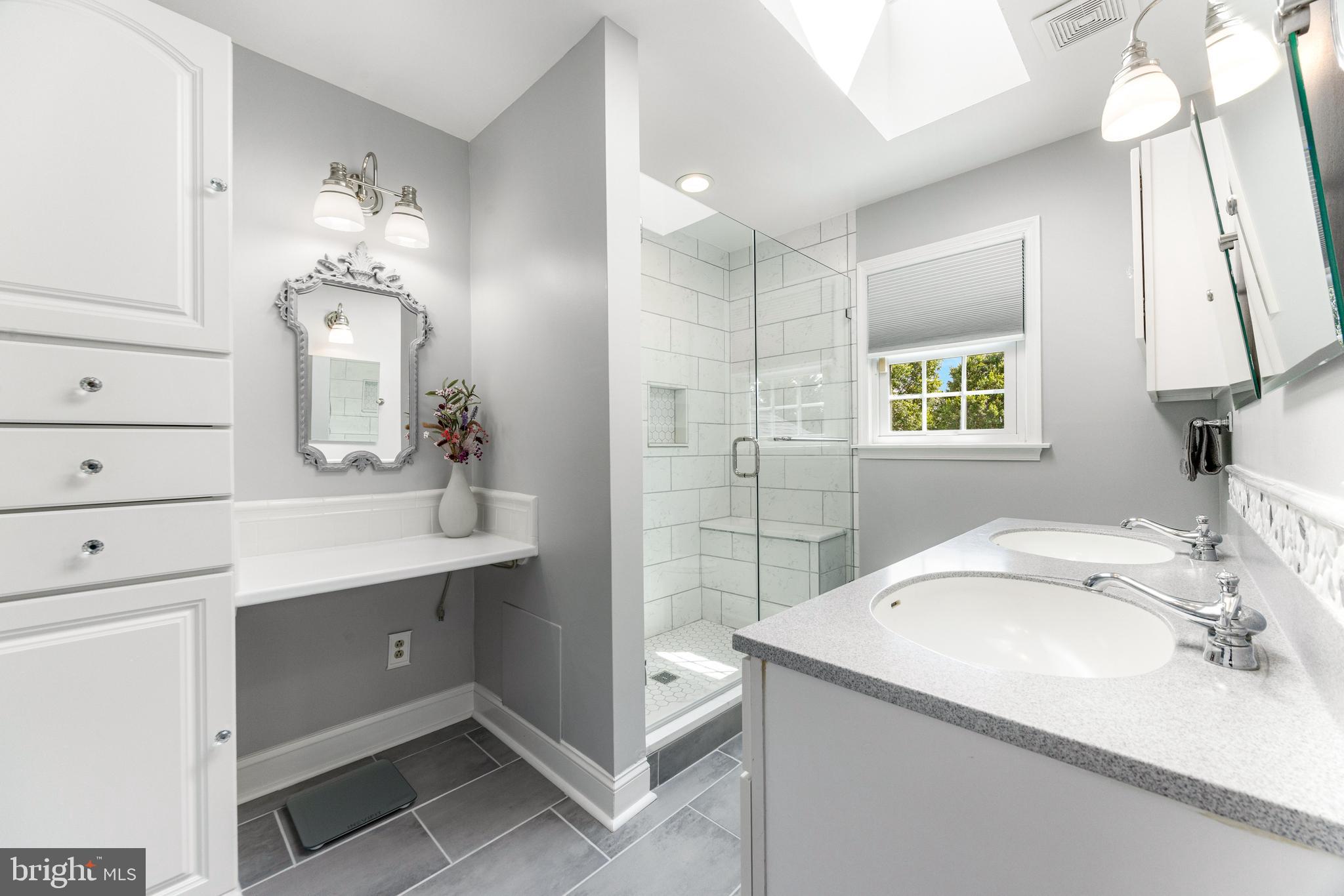 STANSBURY MANOR - Residential