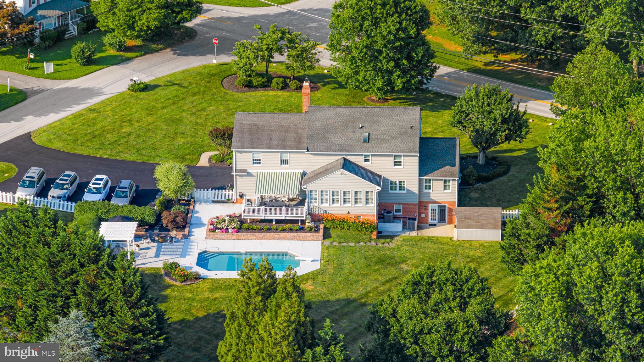 STANSBURY MANOR - Residential