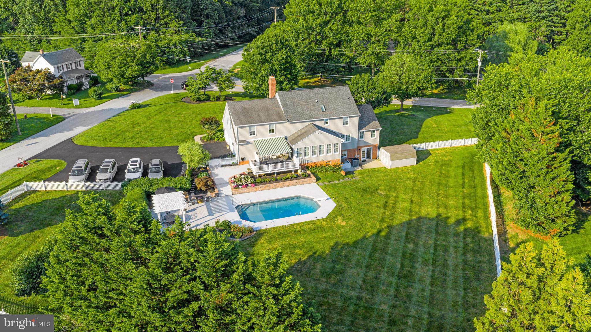 STANSBURY MANOR - Residential