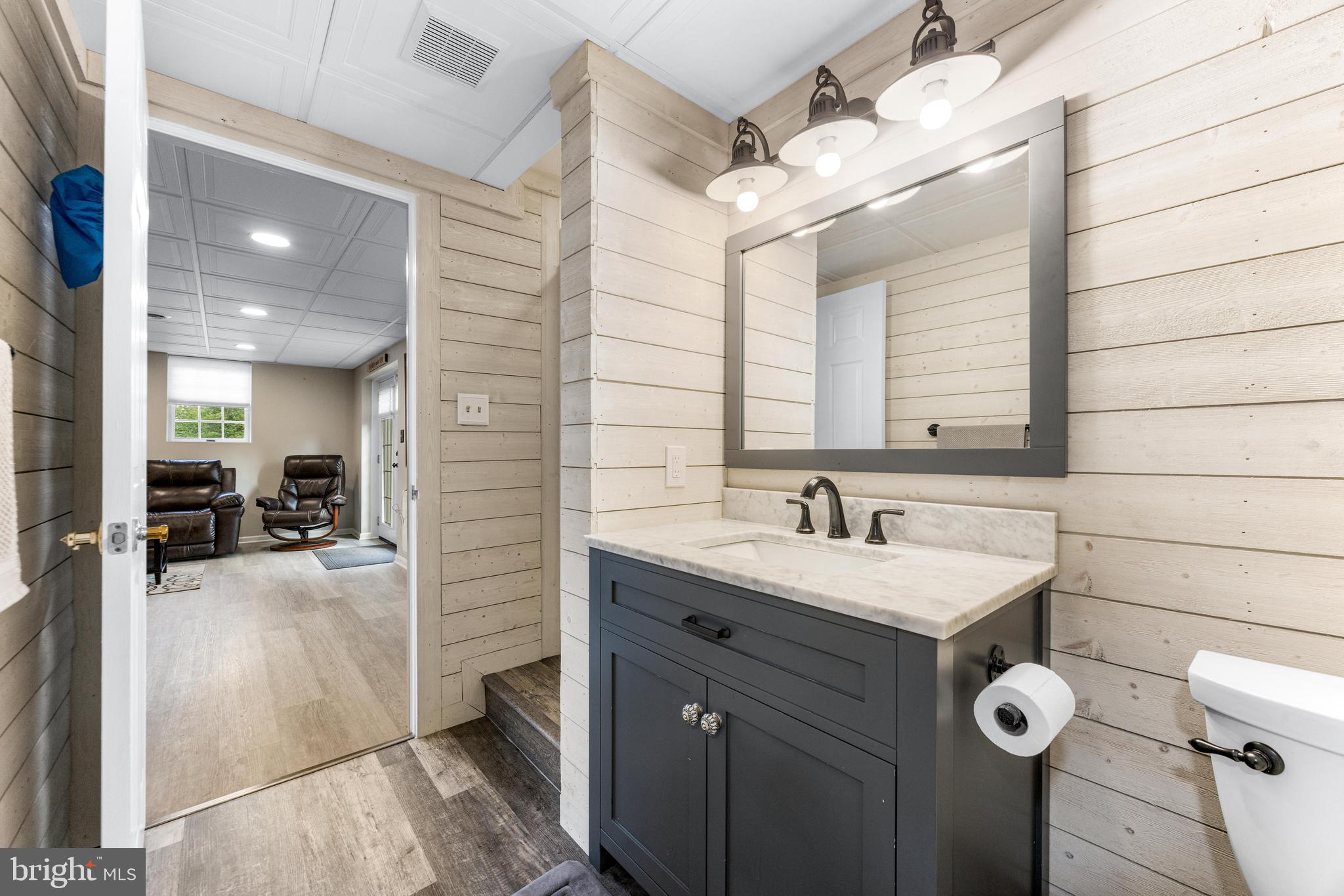 STANSBURY MANOR - Residential