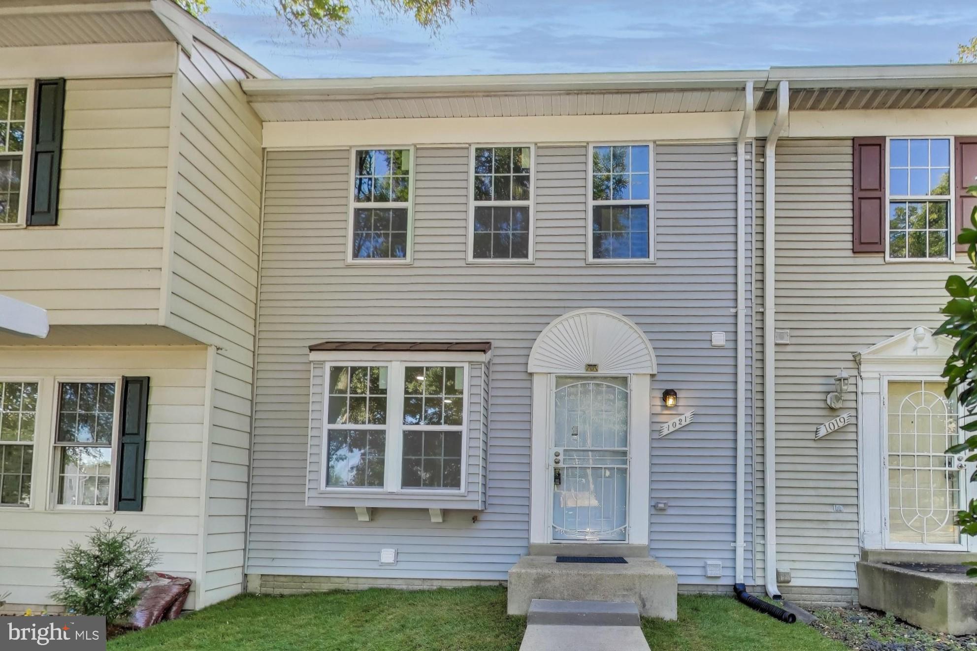 Your Fully Renovated 3BR/4 BA Townhome is Move-In Ready Just For You !!! Your beautifully renovated townhome combines modern finishes, functional space, and a prime location that is less than 1 mile from Metro, in a quiet, well-maintained community—perfect for today’s lifestyle.
Your new abode features New Stainless Steel Appliances, Quartz Countertops, New Flooring, Fresh Paint, New Doors, New Vinyl Siding along with New Windows. You will love your fully finished basement with your very own Wood Burning Fireplace and your Private Deck that overlooks your Fully Fenced Back Yard.
Your New Flooring is a low-maintenance and stylish luxury vinyl plank (LVP) flooring that has been installed throughout the main level and basement, providing a modern and durable surface. The stairs and the upper level are fully carpeted, creating a cozy, quiet atmosphere in your sleeping quarters. Your bathrooms have been upgraded with both style and functionality to include floor to ceiling marble tile and All New Bathroom Fixtures.
Your fully finished basement boasts a wood-burning fireplace, and Powder Room —making it a perfect space for a Media Room, Home Gym, Family Lounge, Man-Cave, or a Large Recreation Room.
The updated kitchen offers Brand New Stainless Steel Appliances, elegant Quartz Countertops, along with modern cabinetry—designed for both beauty and everyday functionality. You can step outside through your new sliding glass doors from the kitchen onto your private deck, perfect for enjoying meals outdoors, hosting BBQ's, or spending quality family time in the fresh air.
Step outside of your Walkout Basement into a fully fenced backyard, offering privacy and security for pets, kids, or peaceful outdoor gatherings.
Located less than a mile from the Metro and just minutes from major highways and thoroughfares with quick access to Washington, D.C., MGM, the Beltway, shopping, dining, and entertainment.
Special Financing Incentive Available:
Use our In-House Financing Team in order to receive exclusive competitive interest rates and /or Lender Credits to lower your closing costs—ask for more details!!
Don't Delay! Call Us To Visit Your New Dream Home, Today!!
