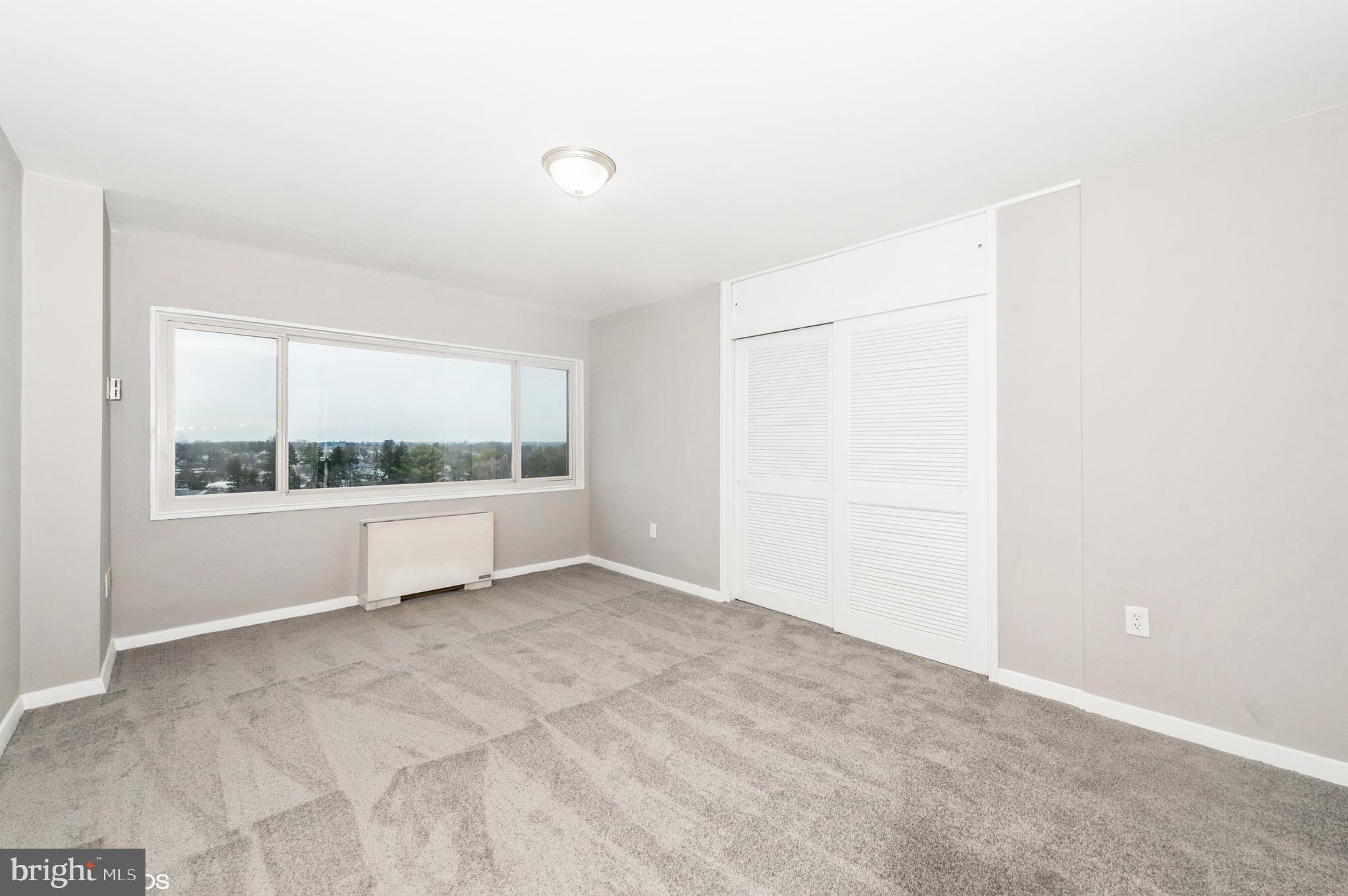 PARK TOWERS WEST - Residential