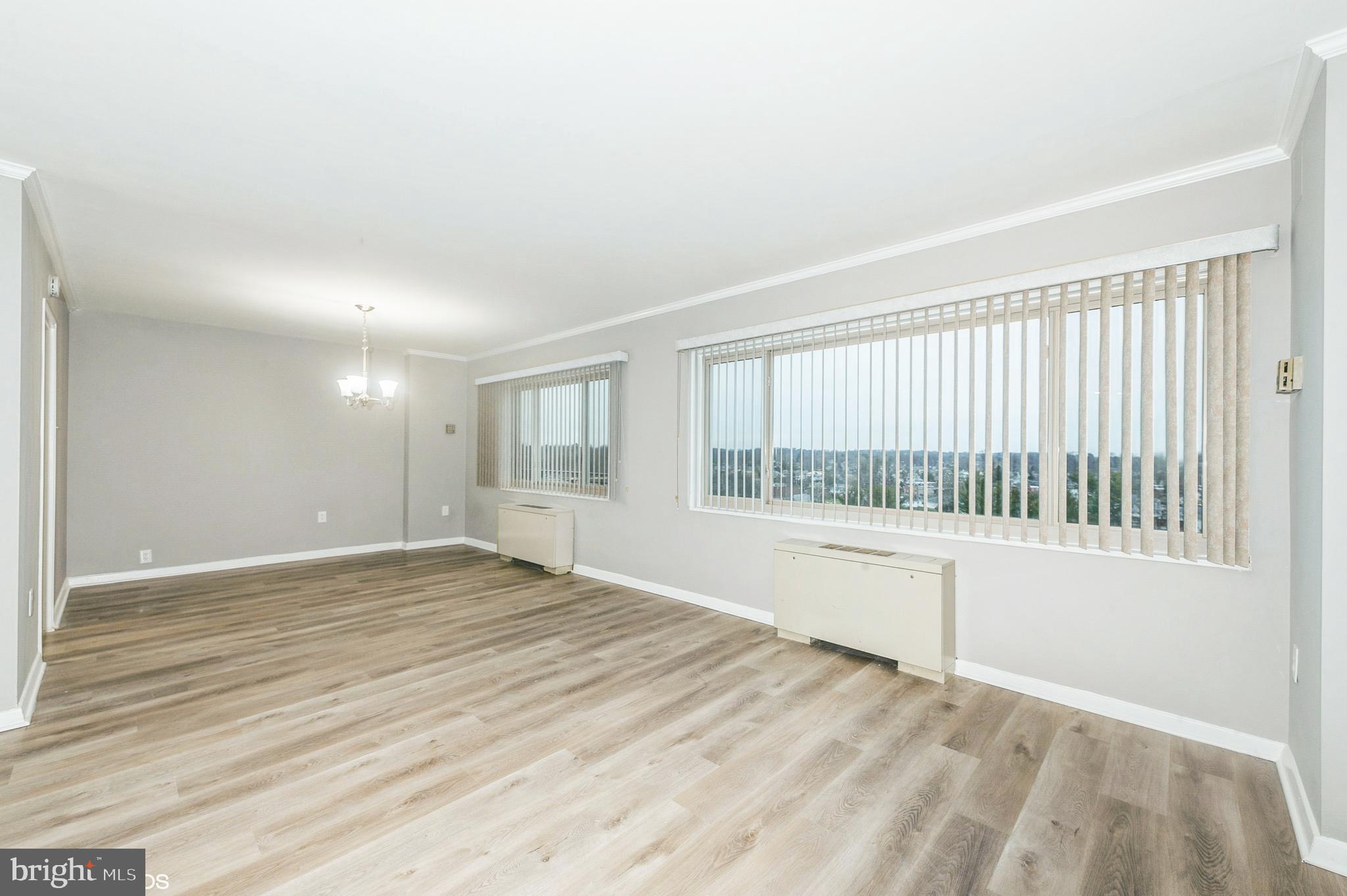 PARK TOWERS WEST - Residential
