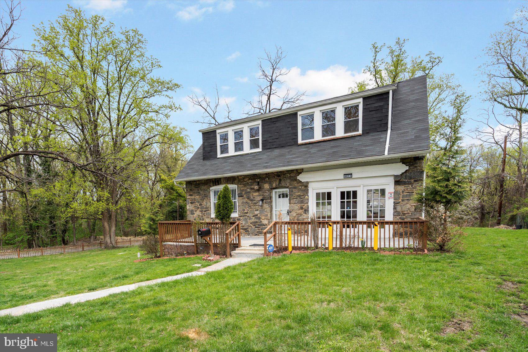 GREENSPRING - Residential