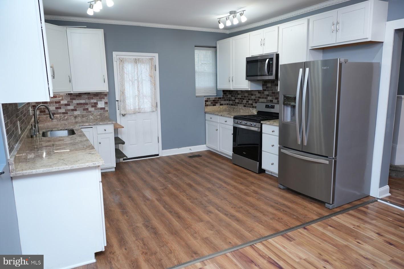 GREENSPRING - Residential