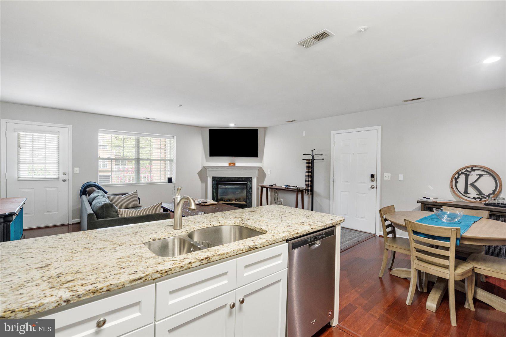 MAYS CHAPEL - Residential