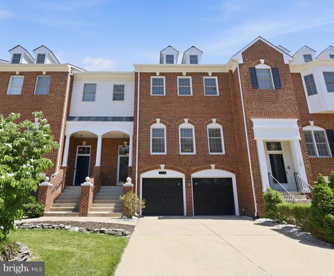 Townhouse For Sale - 104 Waters Landing<br/> STAFFORD, VA 22554