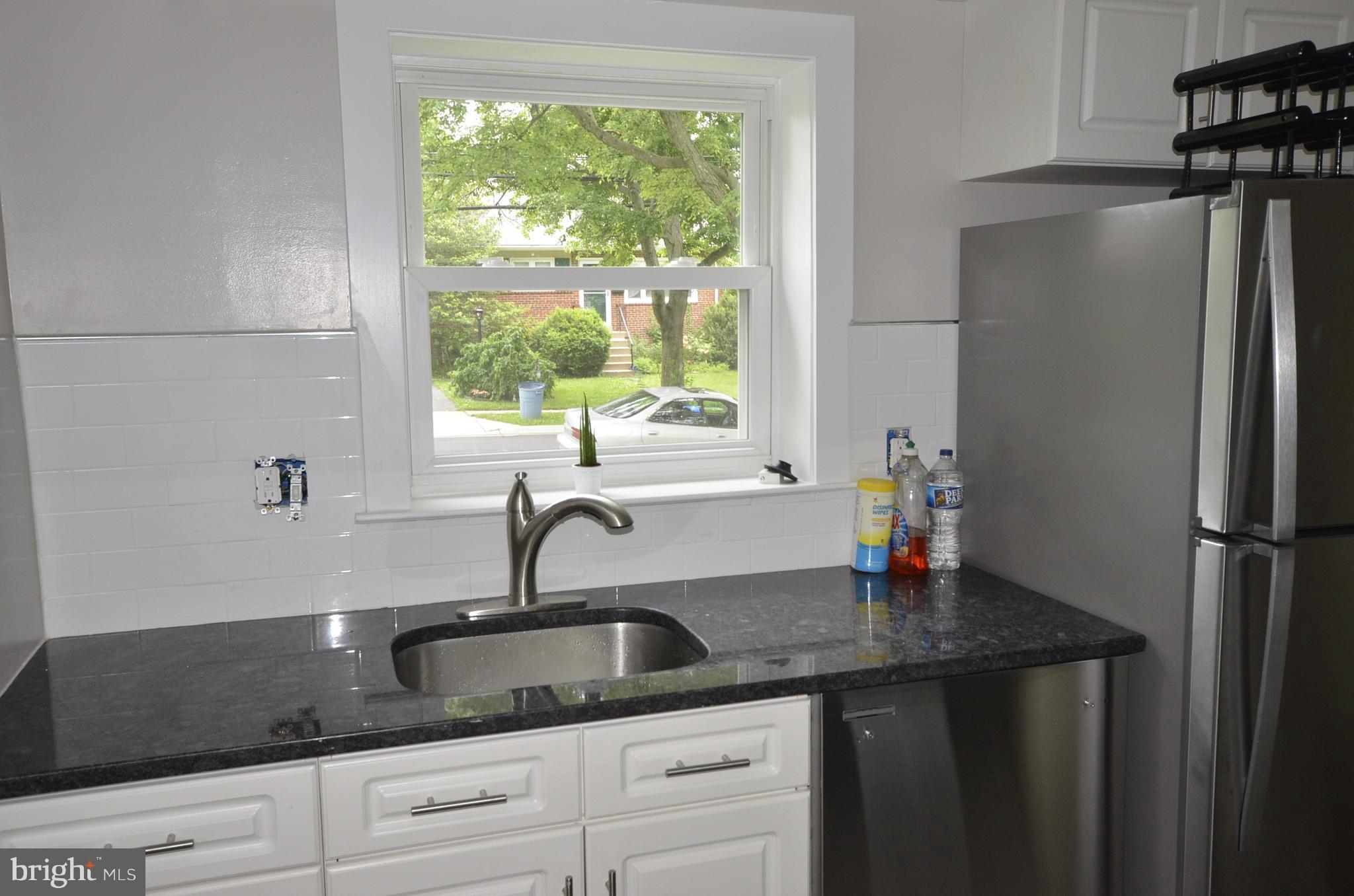 KENSINGTON - Residential Lease