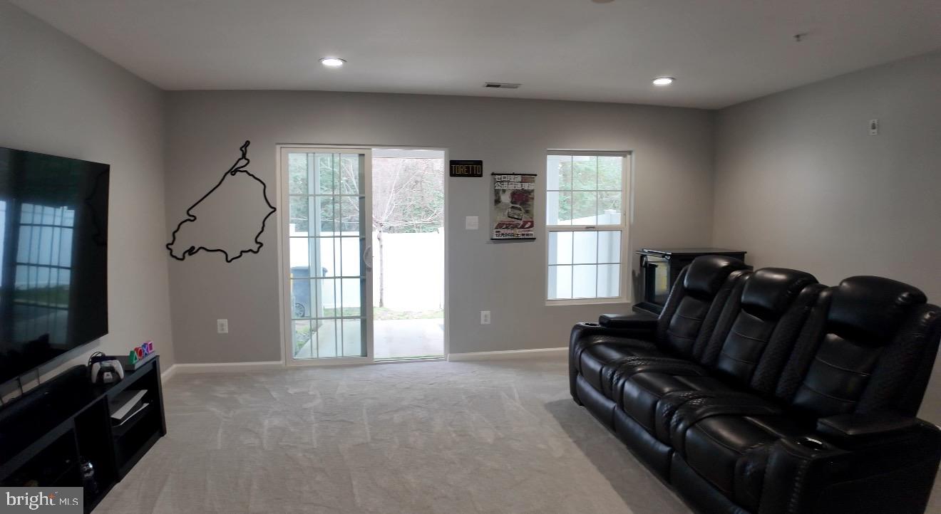 TANYARD SHORES - Residential