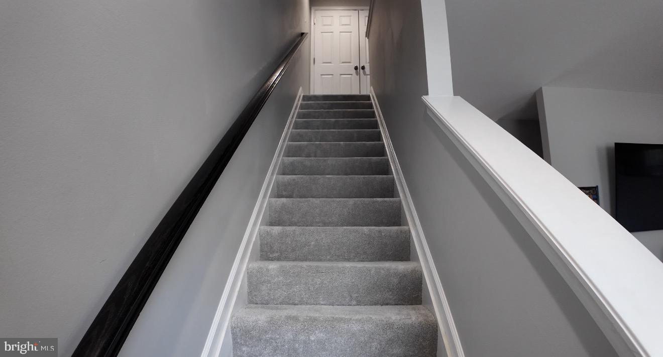 TANYARD SHORES - Residential