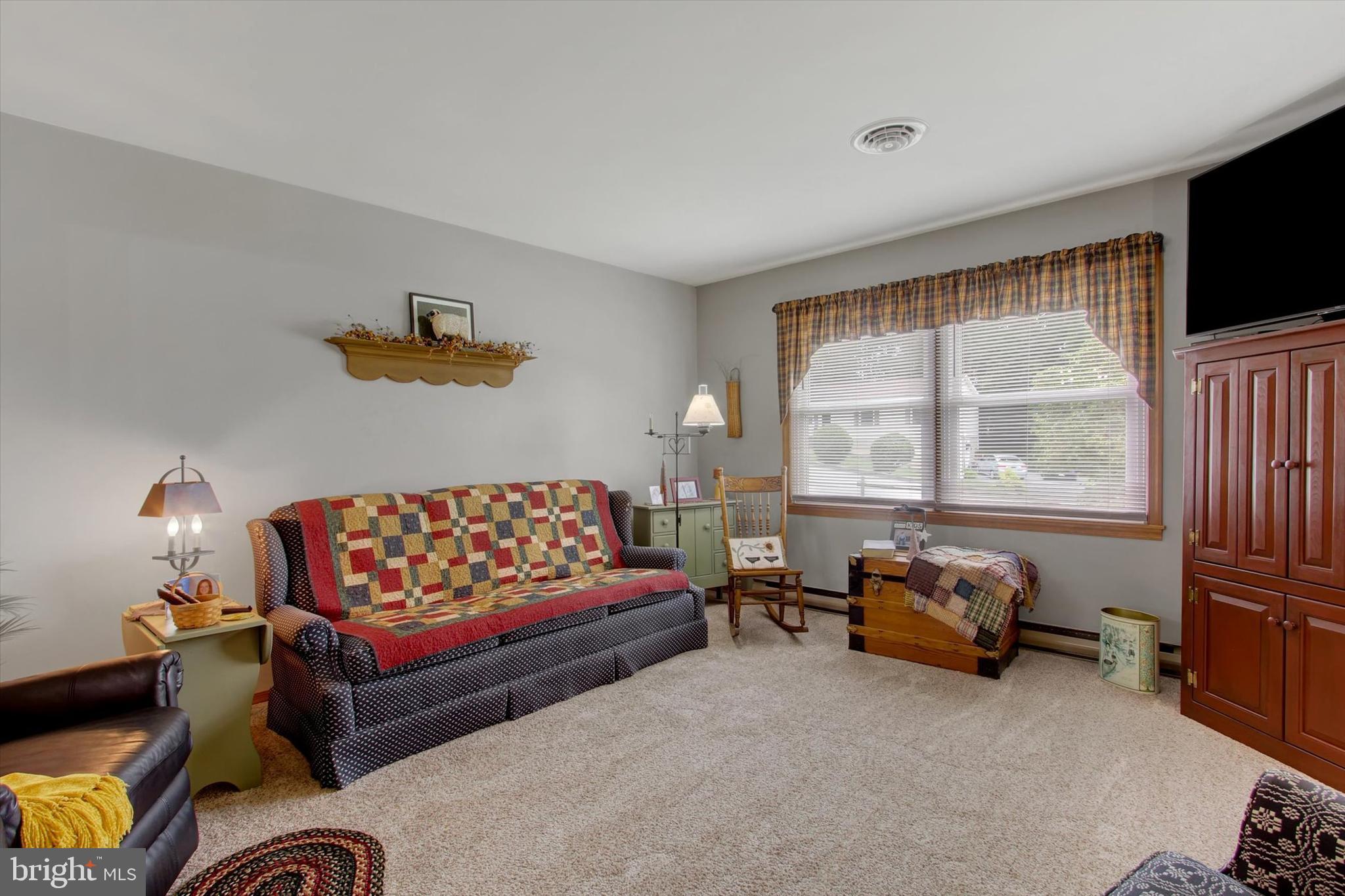 807 PINE GROVE DRIVE